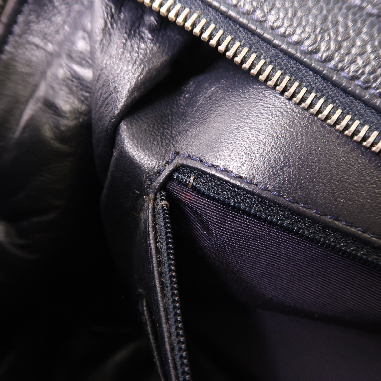 CHANEL 牛皮皮革Handbag銀扣手挽袋