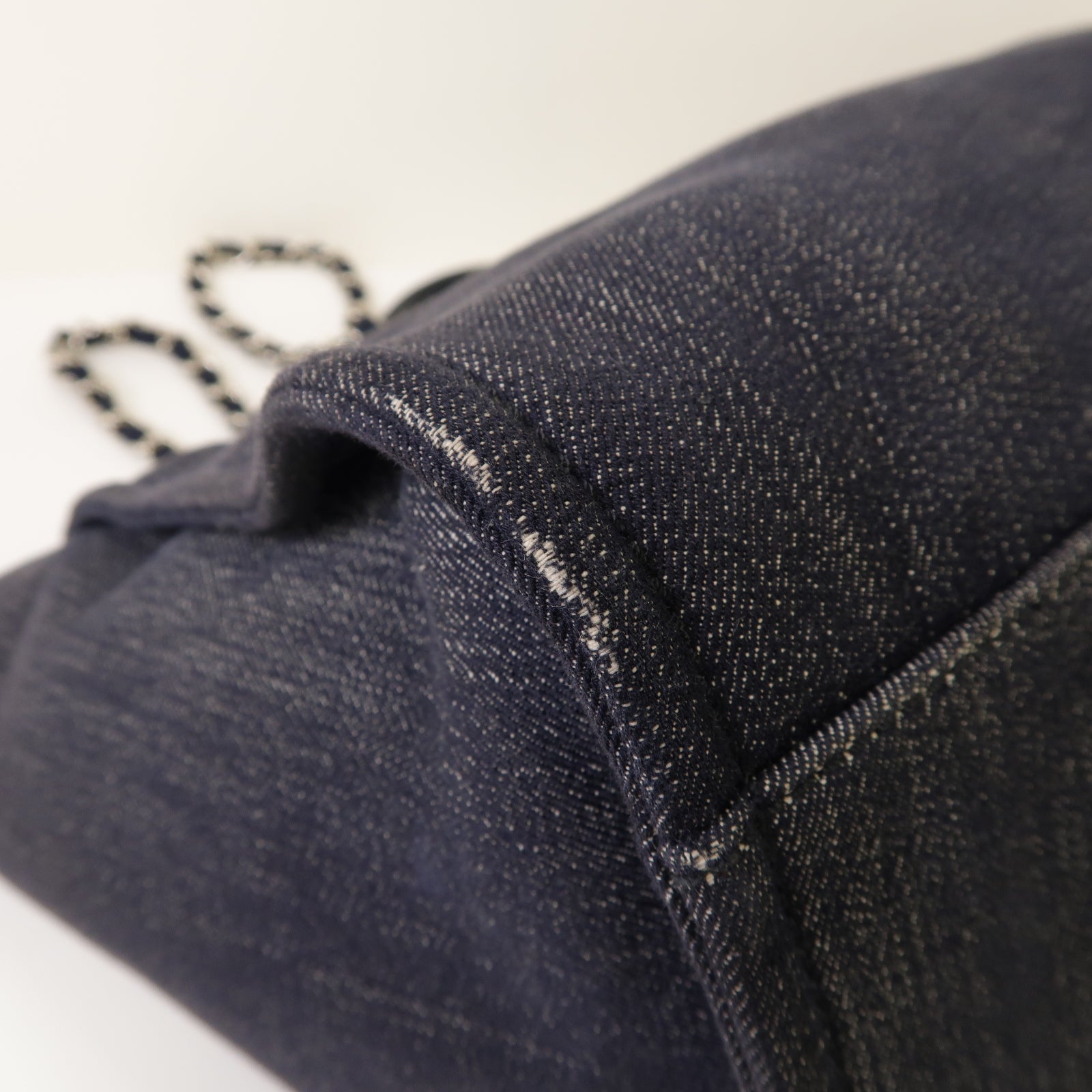 CHANEL 牛仔布Deauville Tote銀扣手挽肩背兩用袋深藍色
