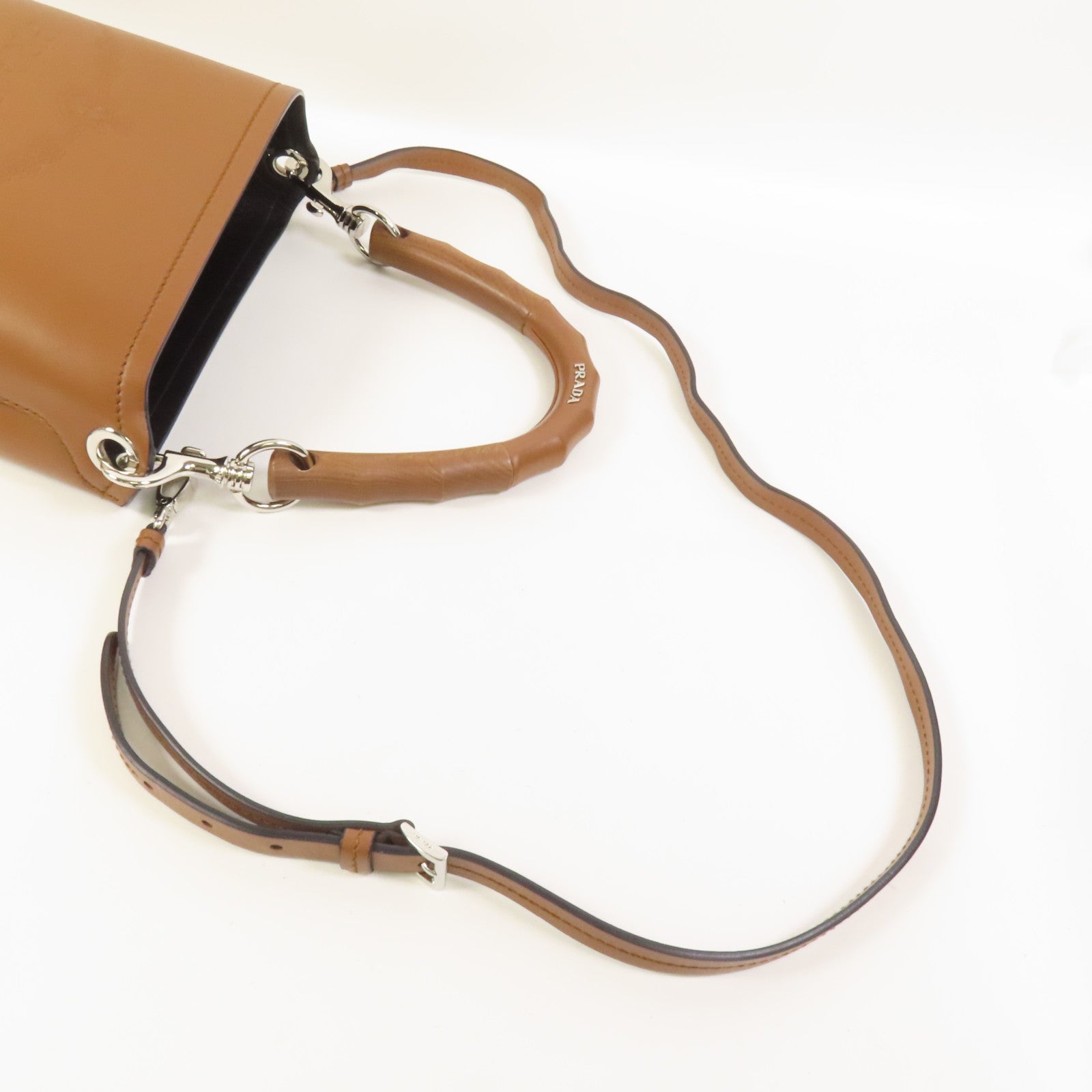 PRADA 牛皮皮革Bucket Bag銀扣手挽肩背兩用袋
