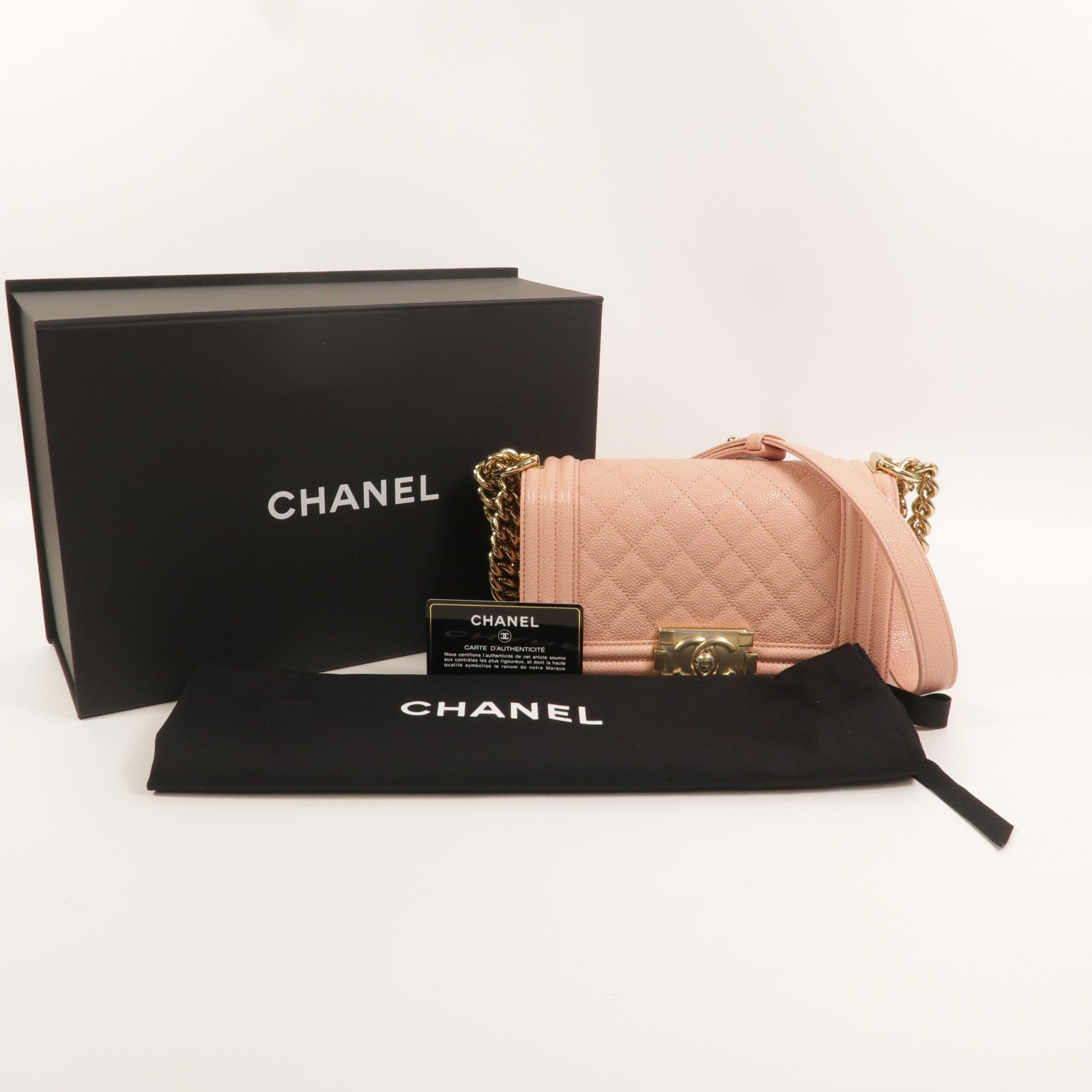 CHANEL 牛皮皮革Boy 20鏈帶肩背袋