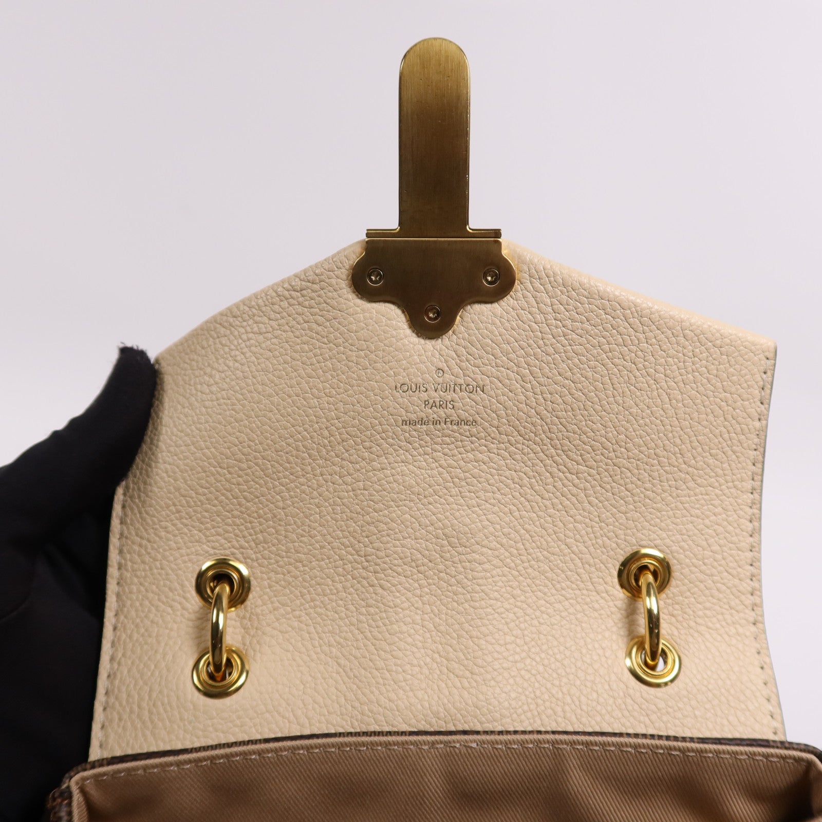 LOUIS VUITTON Damier Ebene Clapton金扣背包