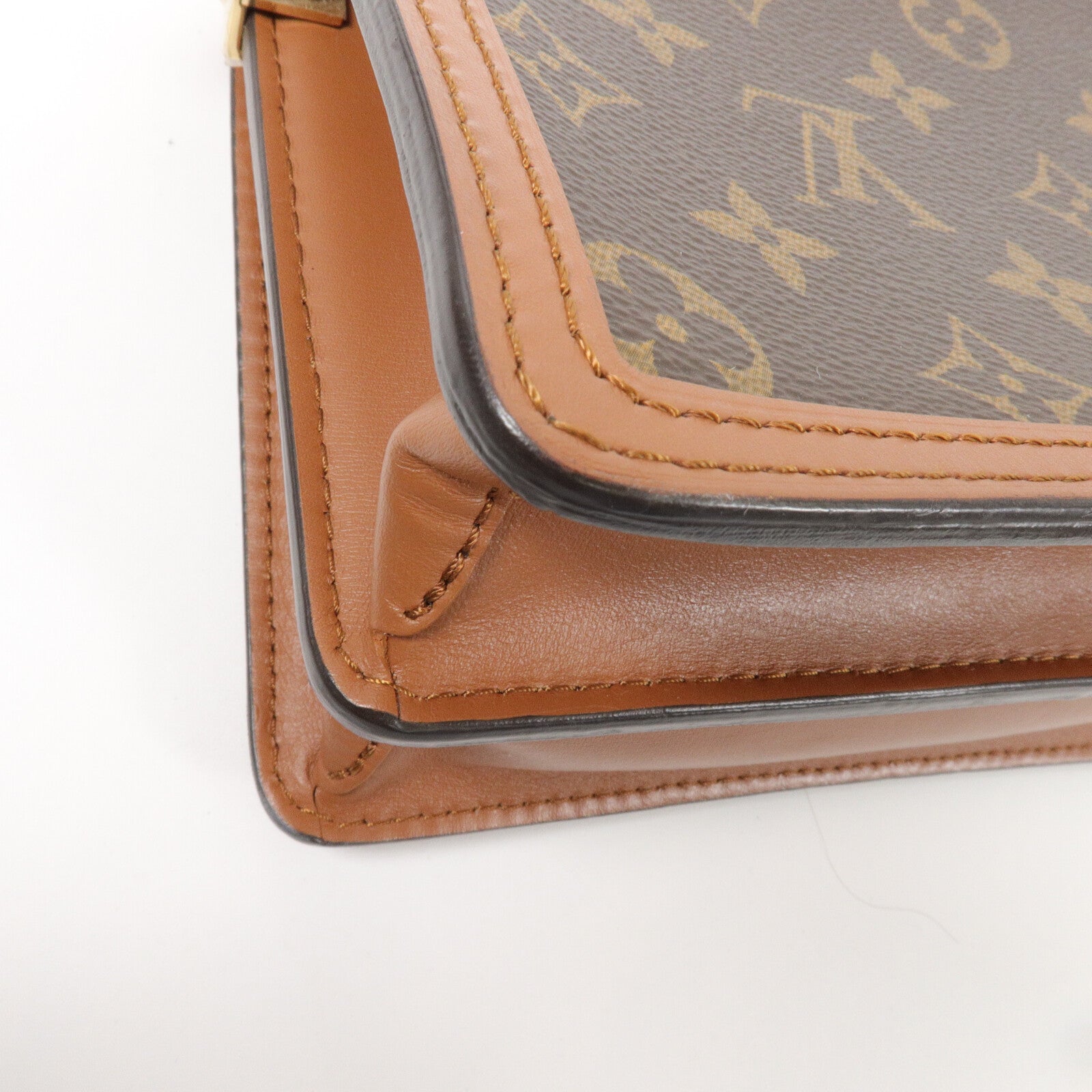 LOUIS VUITTON Monogram Reverse Mini Dauphine肩背袋