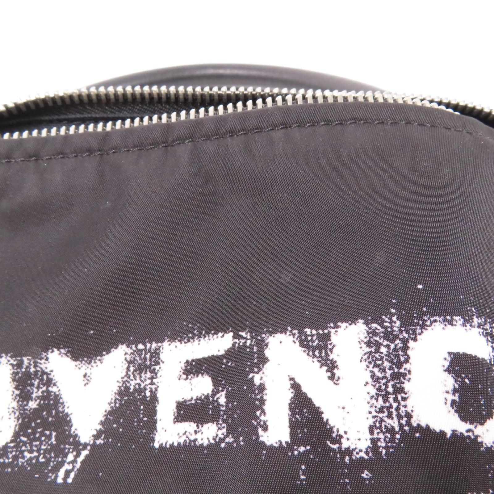 GIVENCHY 【激減優惠】尼龍Pandora手挽肩背兩用袋