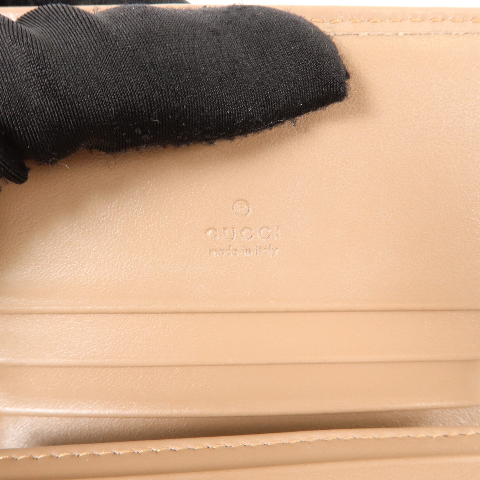 GUCCI 牛皮皮革GG Marmont Card Case錢包