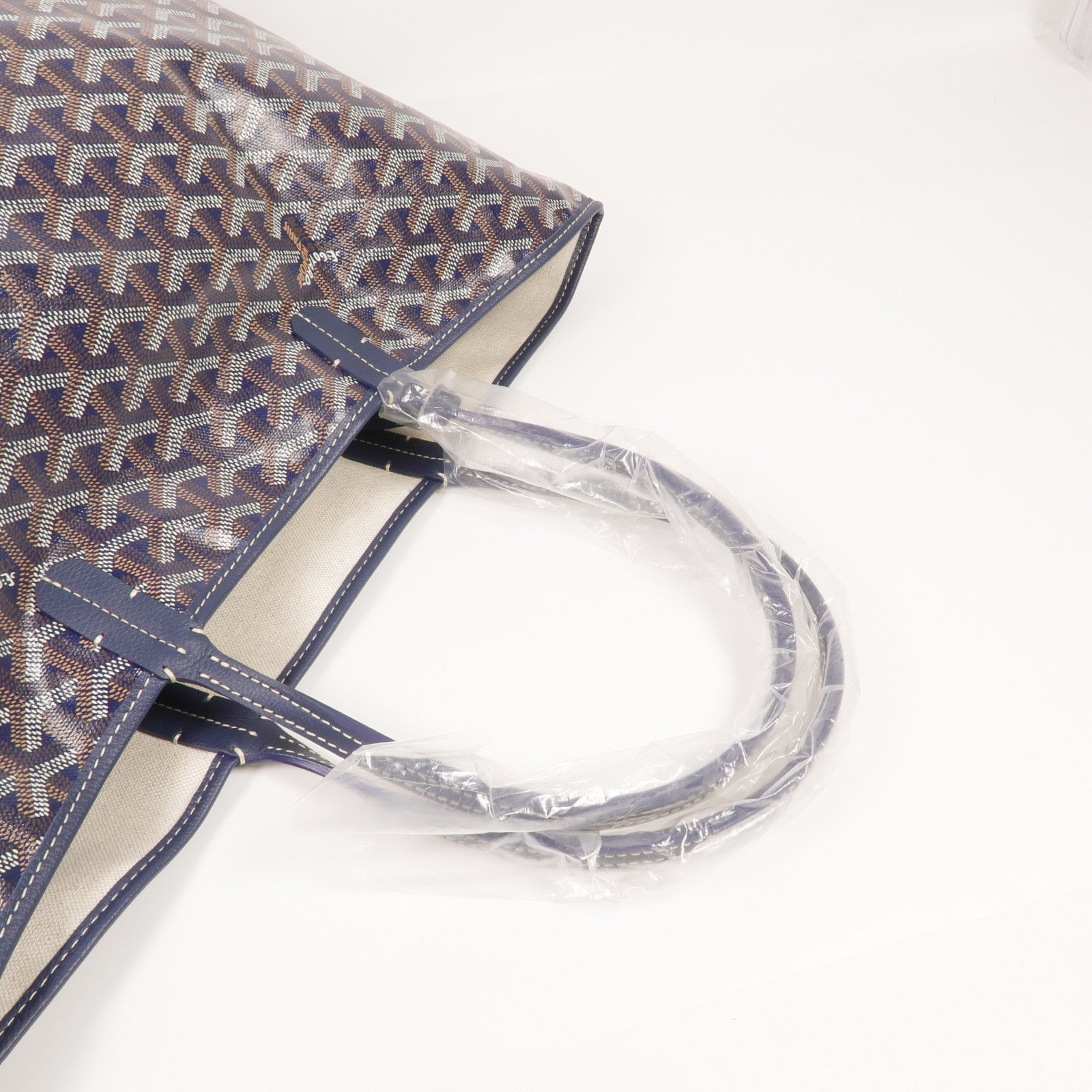 GOYARD 塗層帆布Saint Louis PM銀扣手挽袋