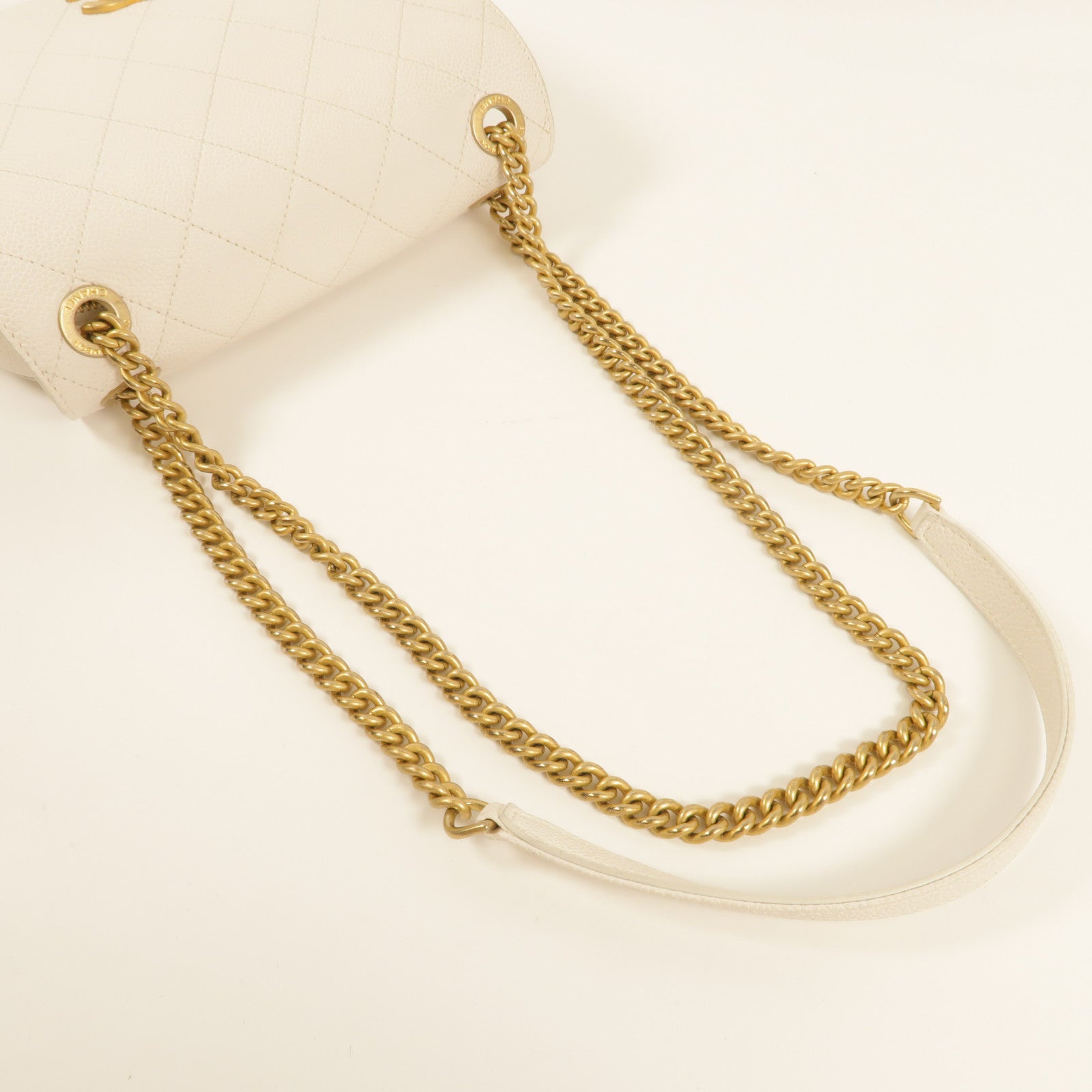 CHANEL 牛皮皮革Chain Shoulder金扣肩背袋