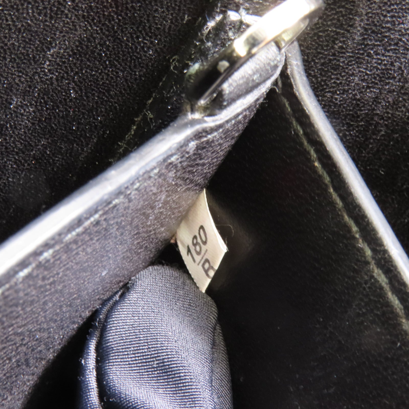 PRADA 牛皮皮革Bucket Bag銀扣手挽肩背兩用袋