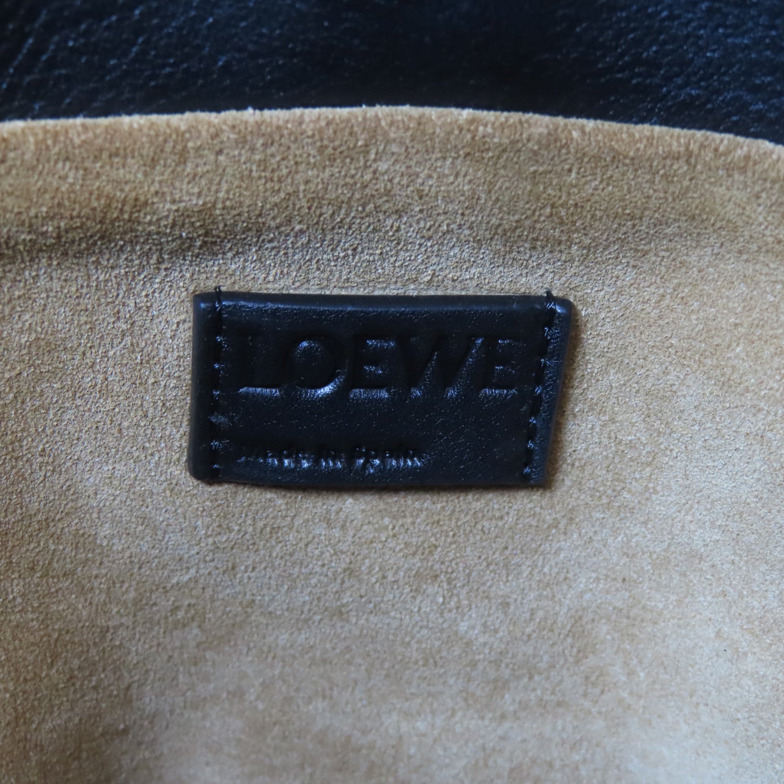 LOEWE 牛皮皮革Flamenco Shoulder Bag金扣肩背袋黑色