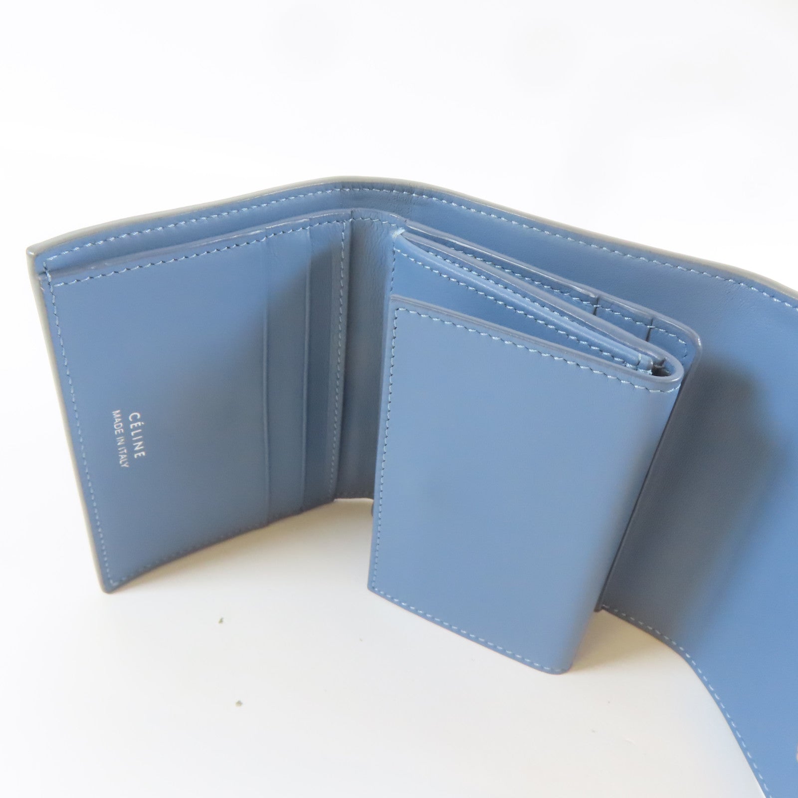 CELINE 【激減優惠】牛皮皮革Small Wallet銀扣錢包淺藍色