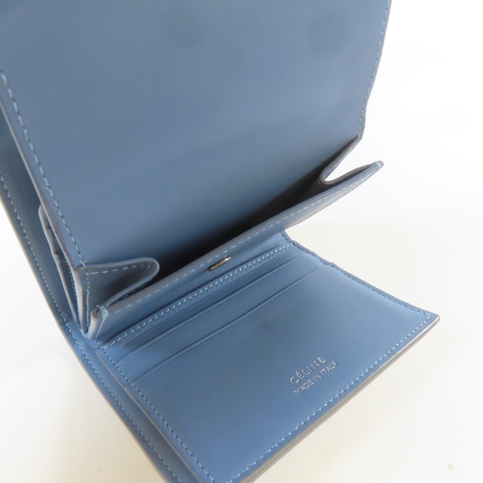 CELINE 【激減優惠】牛皮皮革Small Wallet銀扣錢包淺藍色