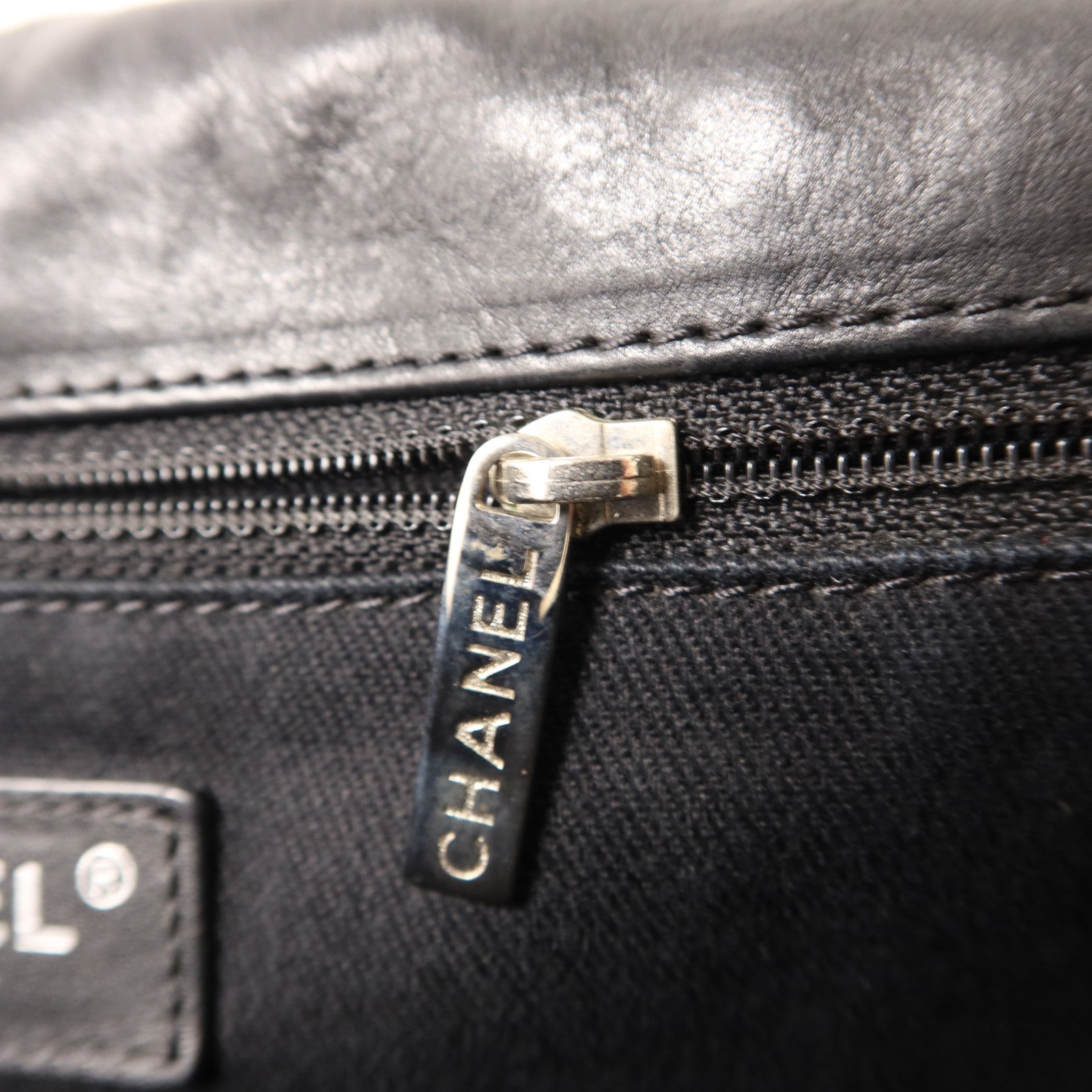 CHANEL 牛皮皮革Matelasse Chain Shoulder銀扣肩背袋