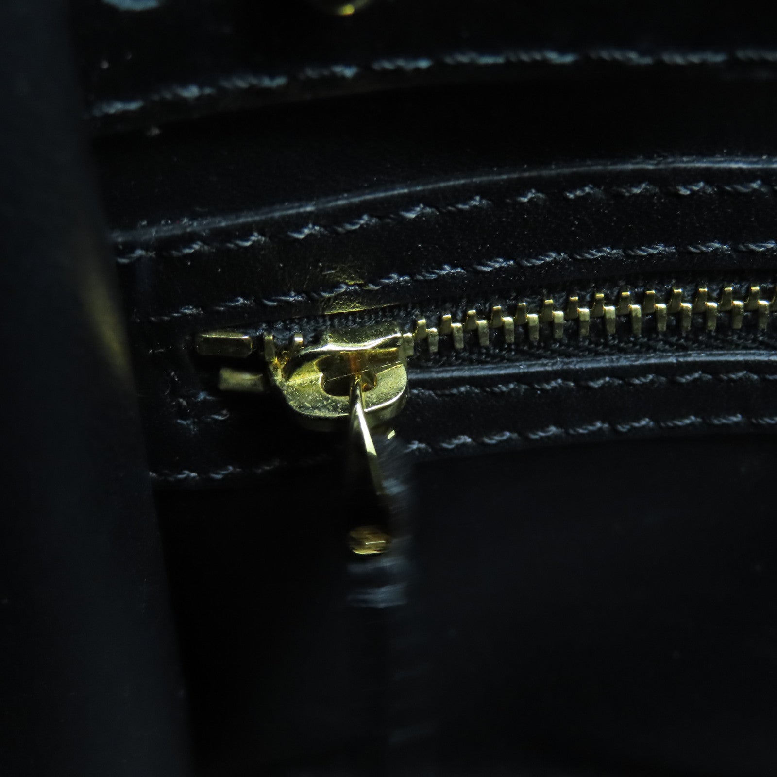 Valentino 【激減優惠】牛皮皮革2way Shoulder Bag金扣手挽肩背兩用袋黑色