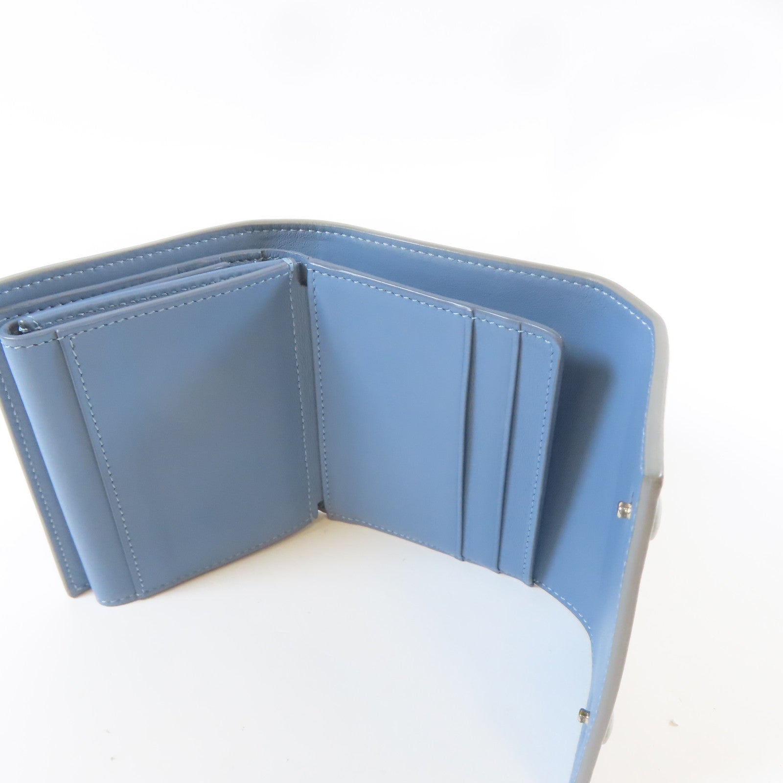 CELINE 【激減優惠】牛皮皮革Small Wallet銀扣錢包淺藍色