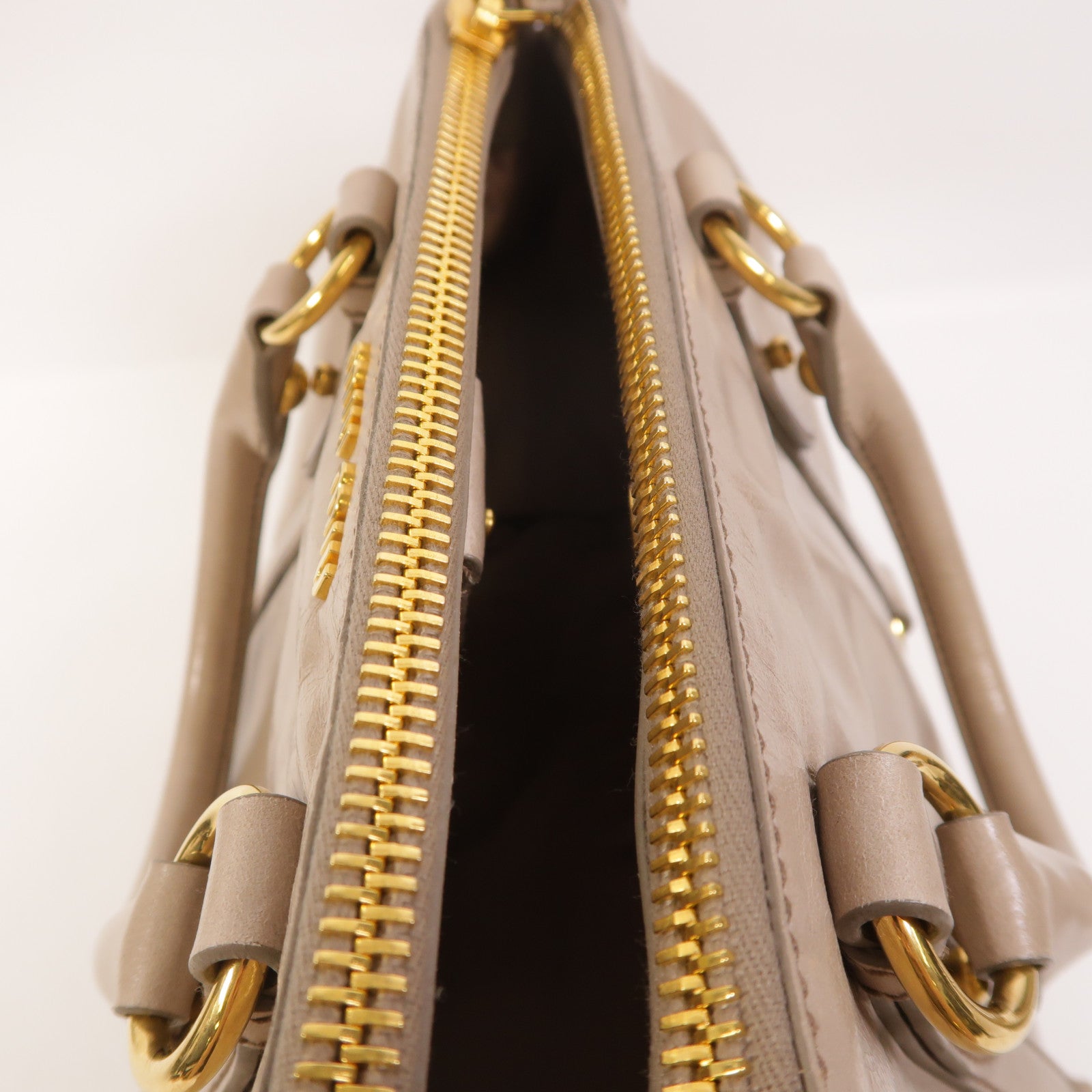 Miu Miu 牛皮皮革2 Way Shoulder手挽肩背兩用袋
