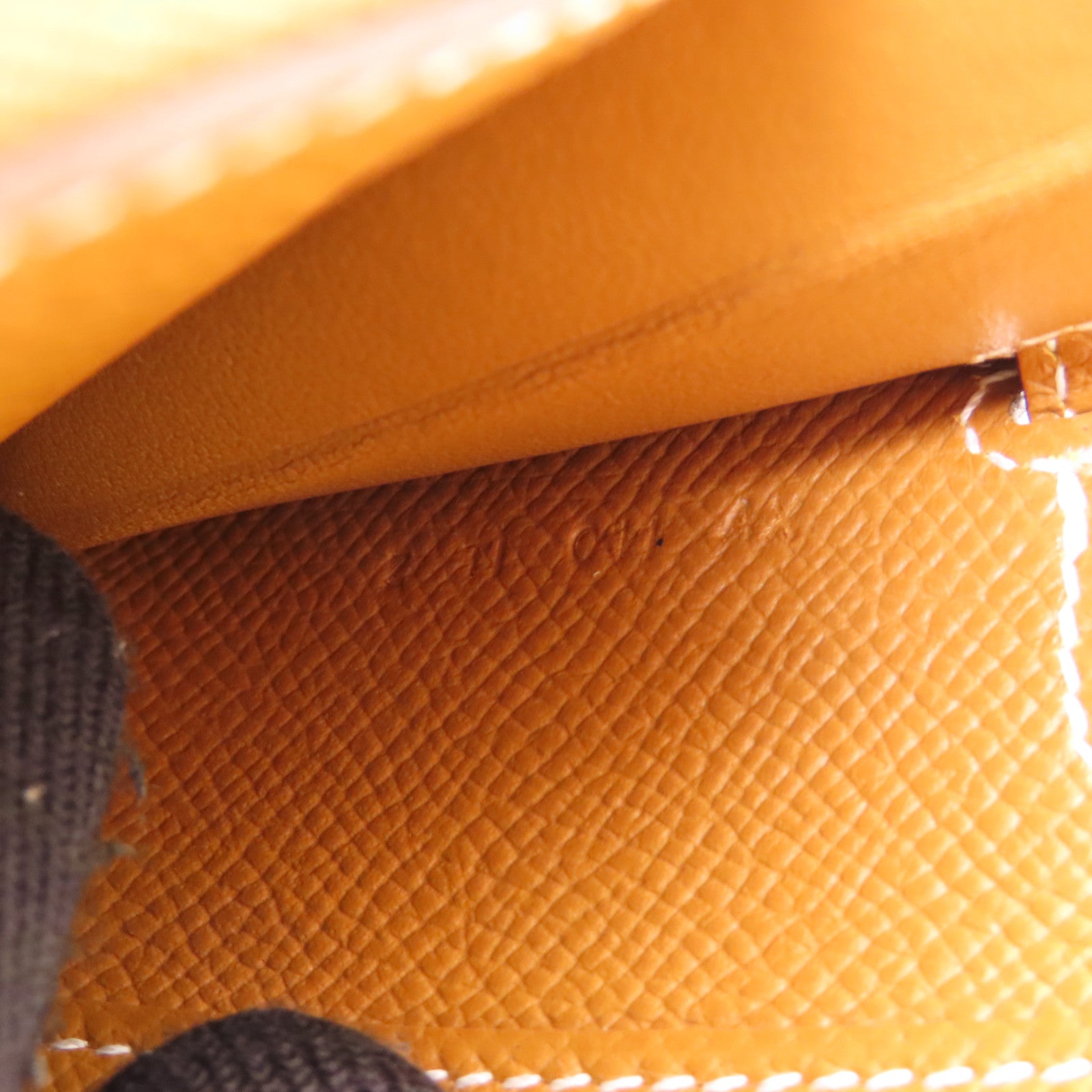 HERMES Epsom皮革Kelly To Go銀扣肩背袋37 Gold
