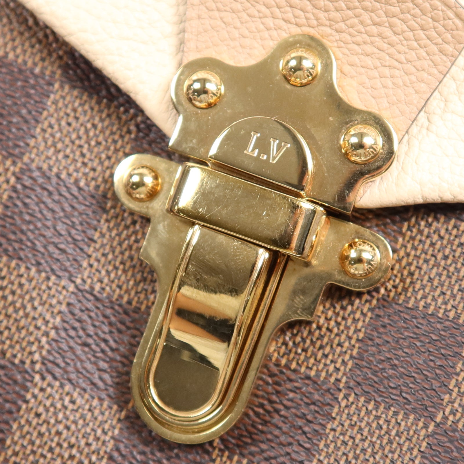 LOUIS VUITTON Damier Ebene Clapton金扣背包