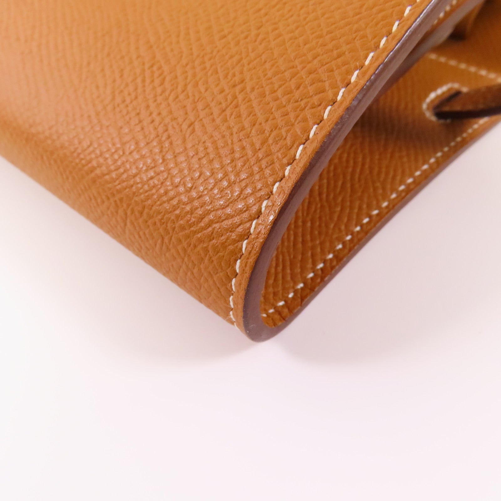 HERMES Epsom皮革Kelly To Go銀扣肩背袋37 Gold