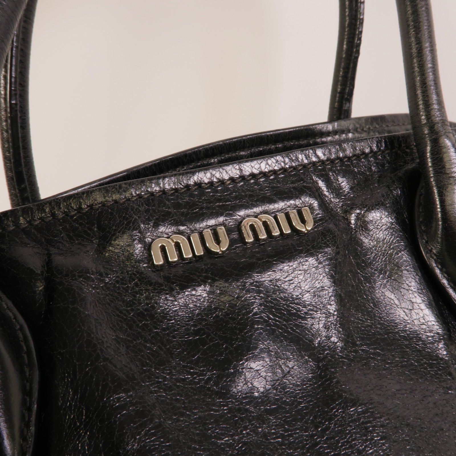 Miu Miu 牛皮皮革Vitello Shine手挽肩背兩用袋