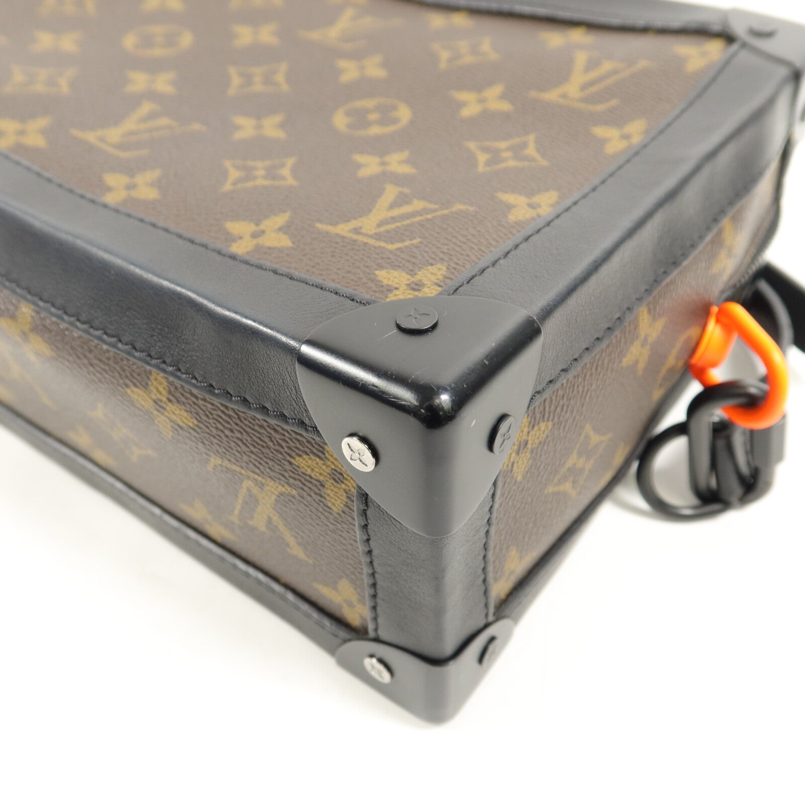 LOUIS VUITTON Monogram Solar Soft Trunk肩背袋