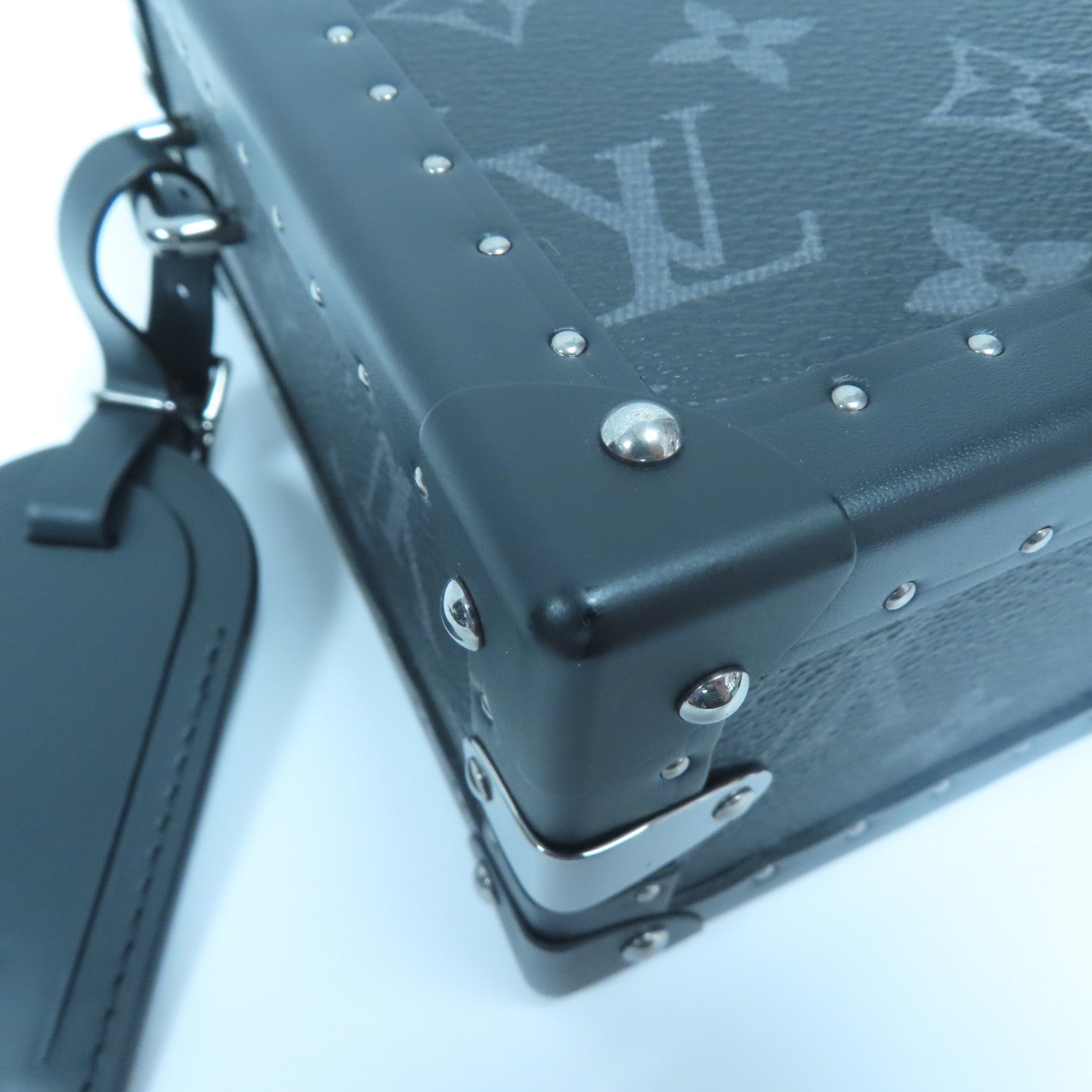 LOUIS VUITTON **【激減優惠】Monogram Eclipse Clutch Box銀扣肩背袋黑色