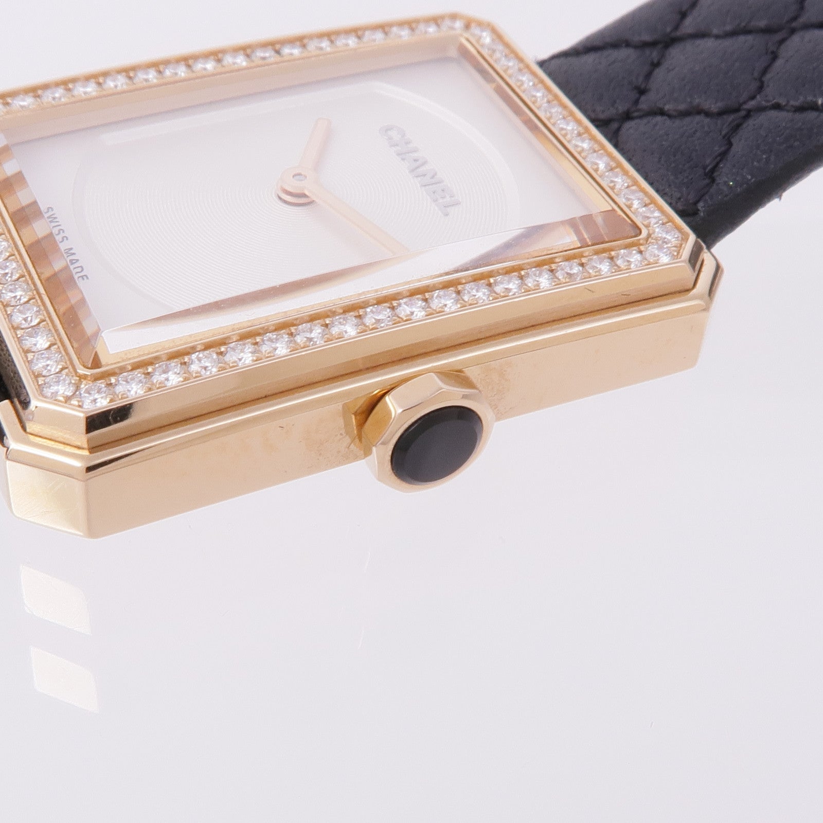 CHANEL Boy Friend H6590