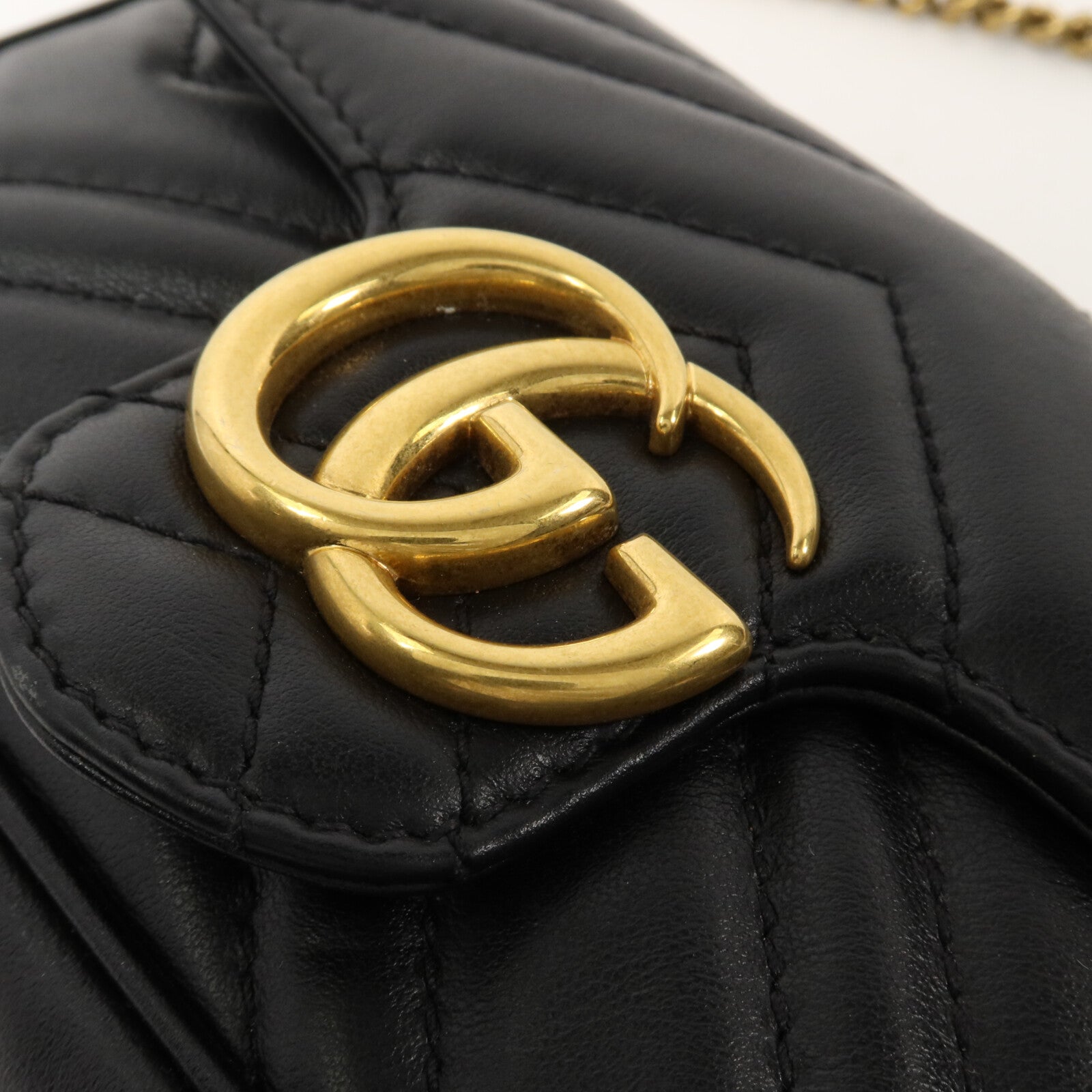 GUCCI 牛皮皮革GG Marmont Super Mini鏈帶肩背袋