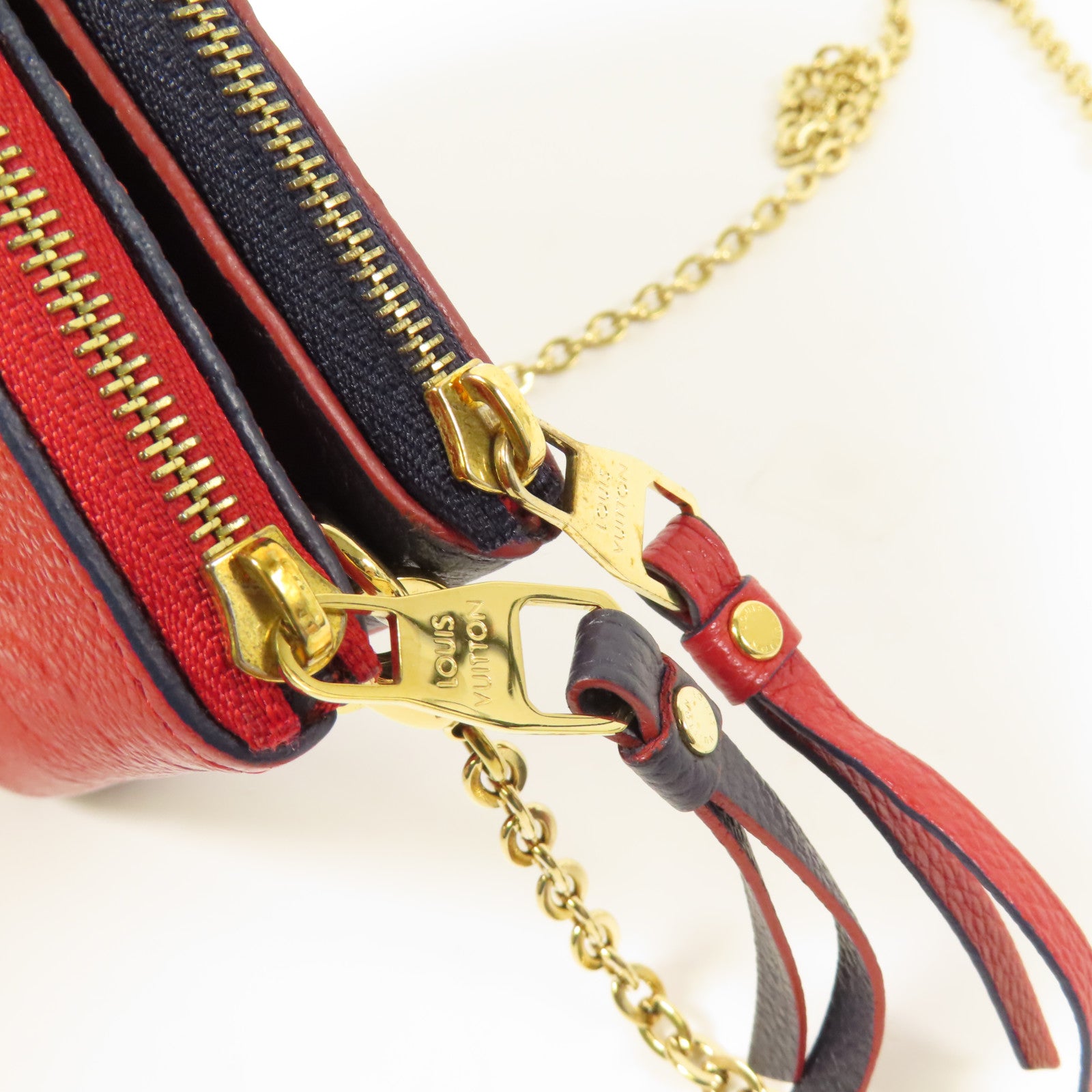LOUIS VUITTON Monogram Empreinte Pochette Double Zip金扣鏈帶肩背袋深藍色/紅色