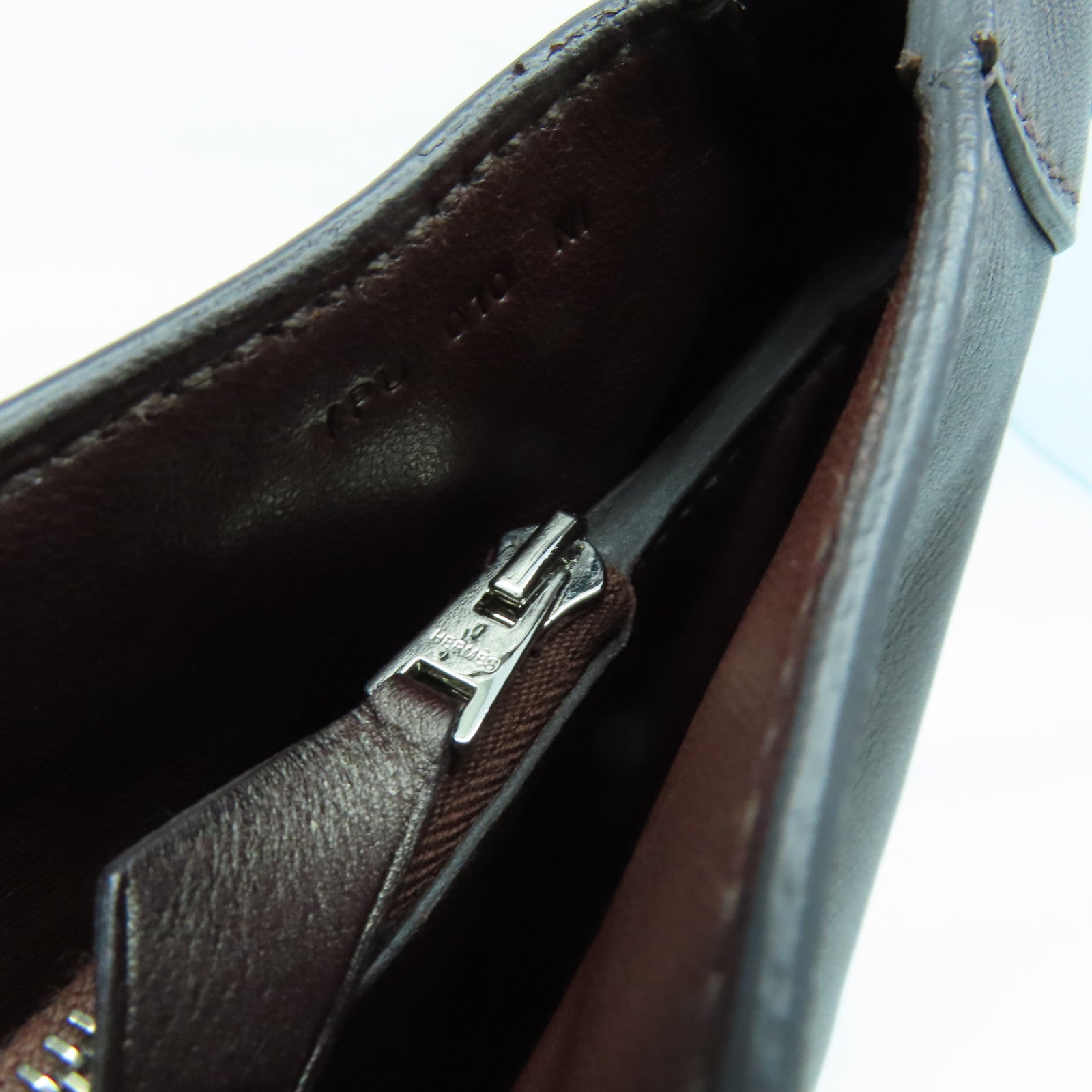 HERMES Evergrain皮革Trim Duo 24银扣手挽袋啡色