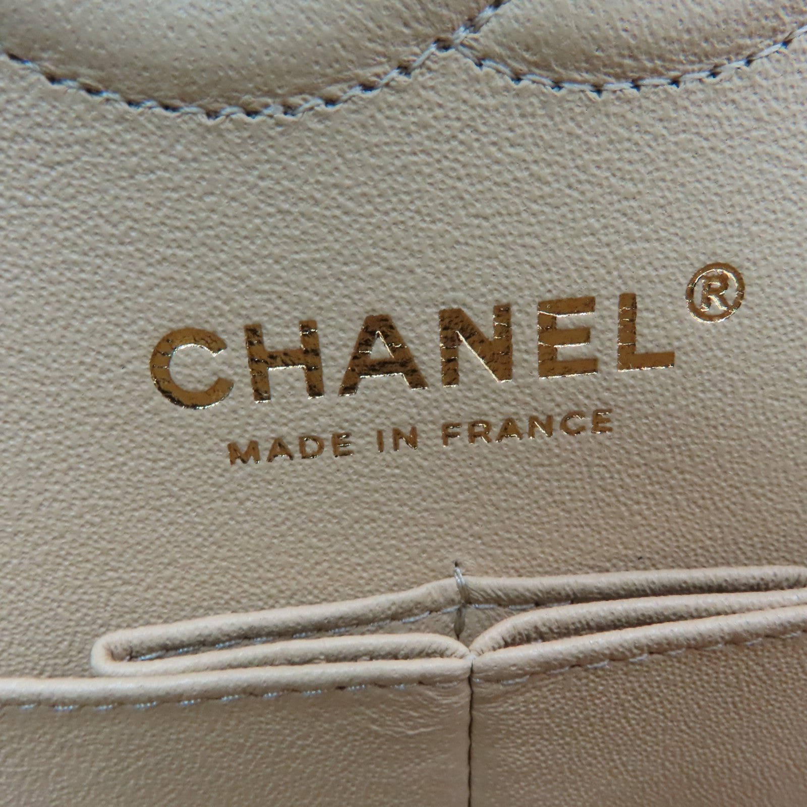 CHANEL 【清倉大減價】菱格羊皮皮革Classic 23金扣鏈帶肩背袋米色
