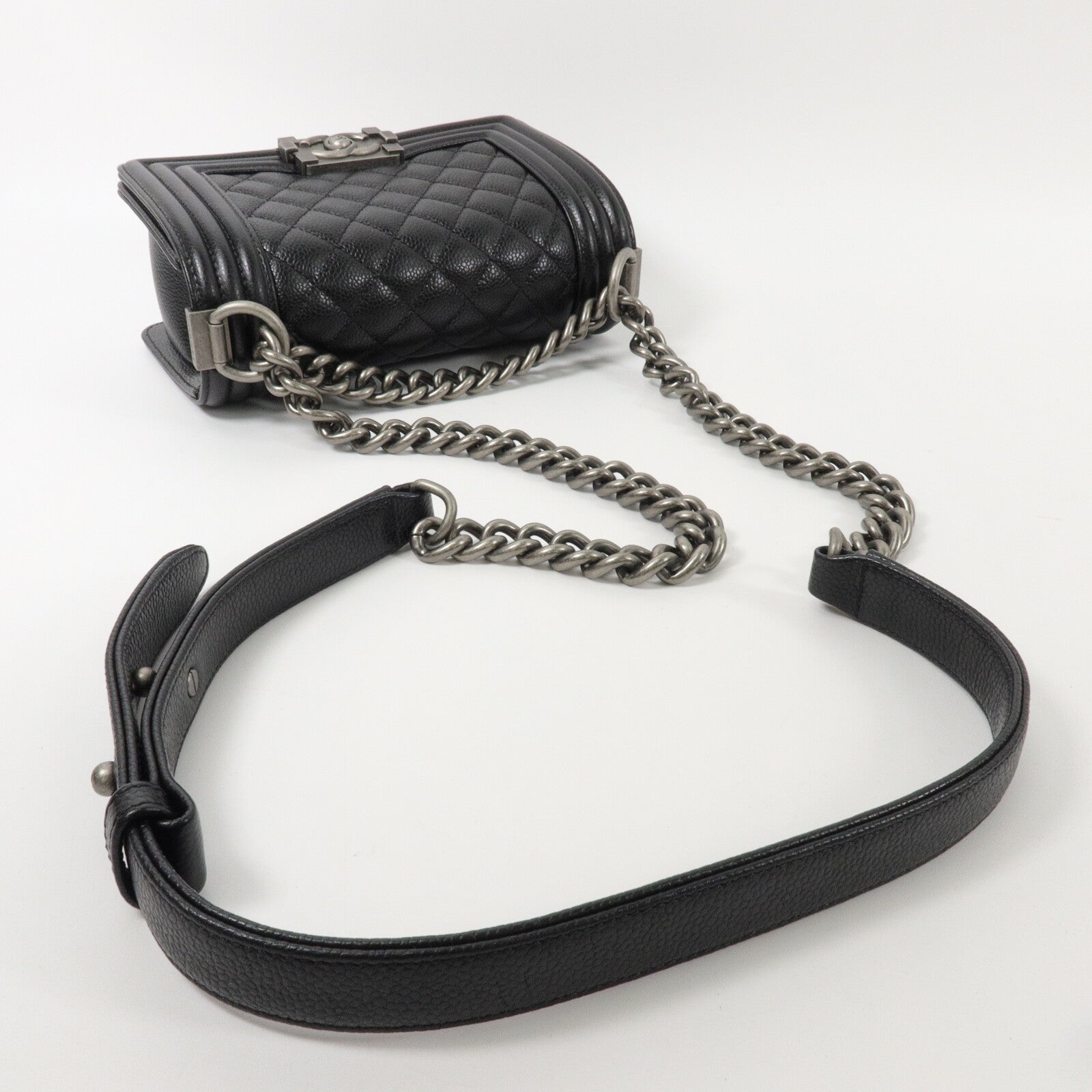 CHANEL 牛皮皮革Boy 20鏈帶肩背袋