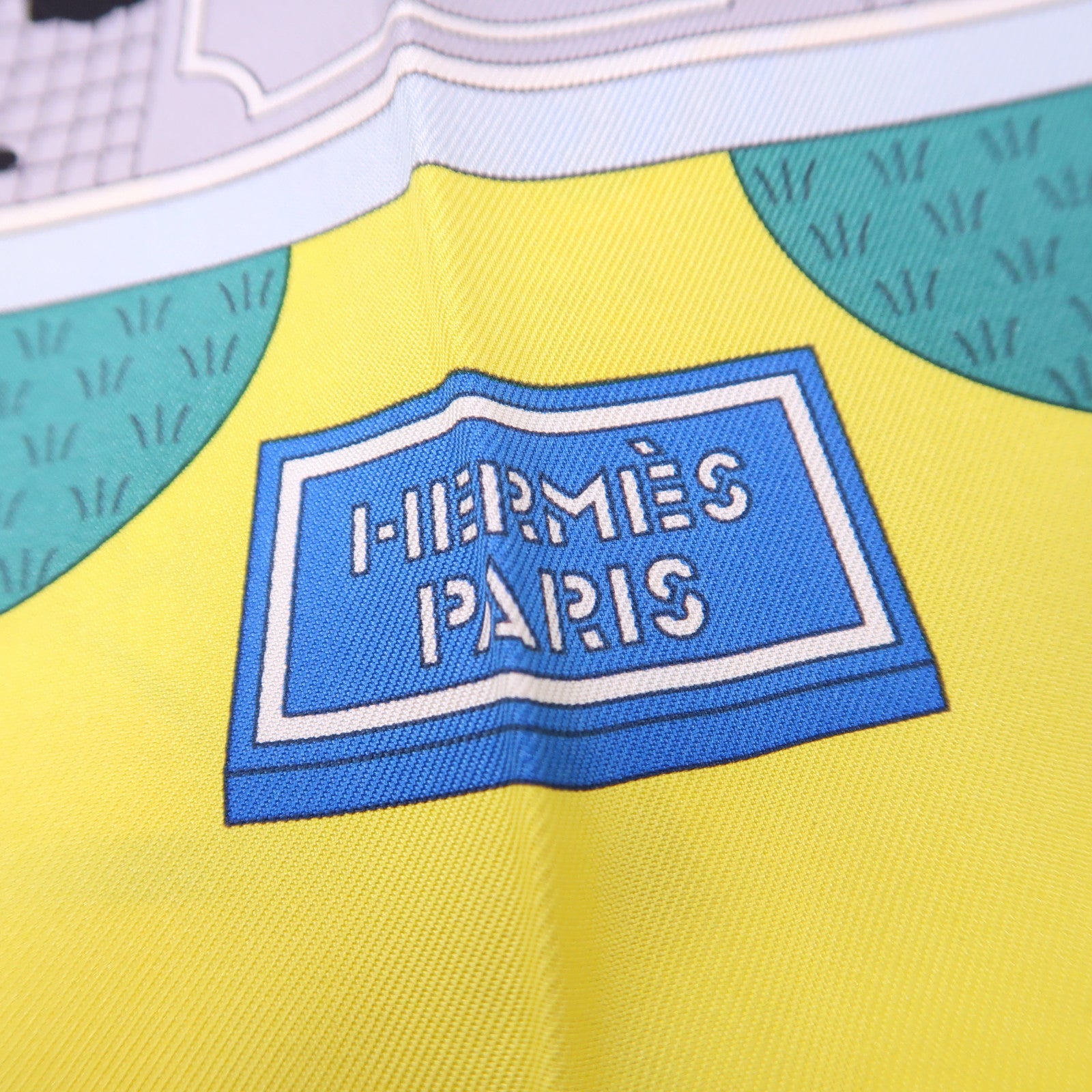 HERMES 絲質Scarf絲巾