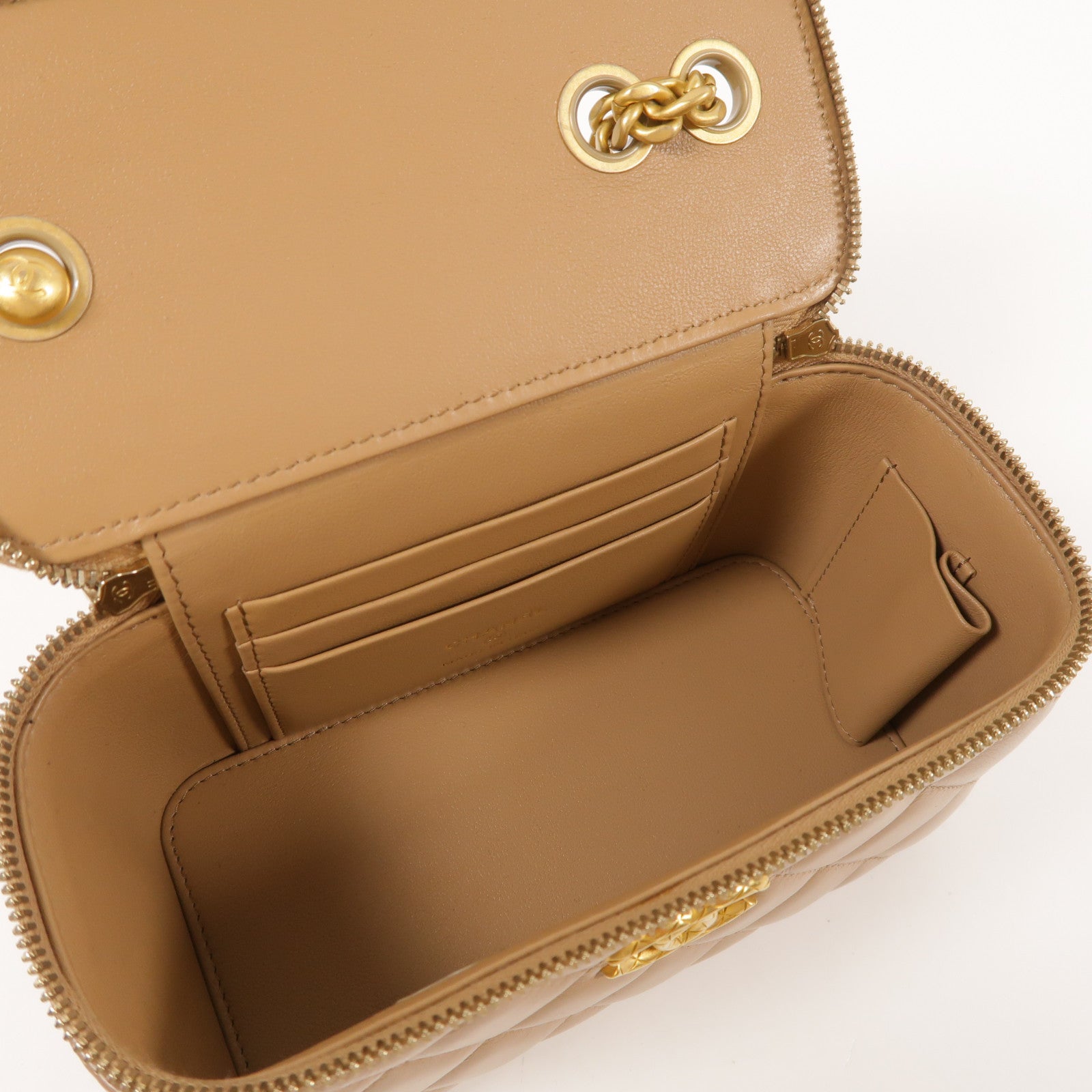 CHANEL【激減優惠】 羊皮皮革Vanity Case金扣鏈帶肩背袋