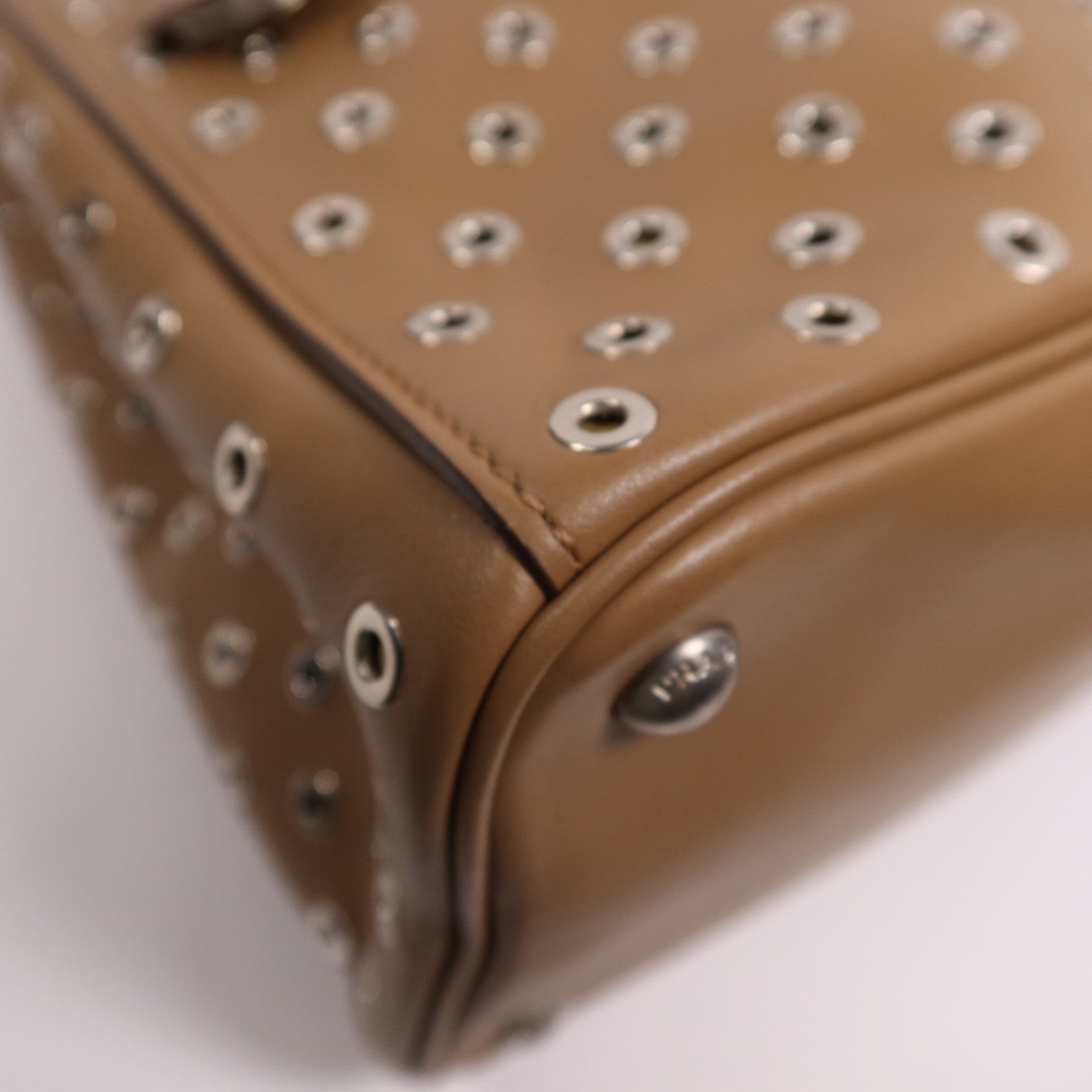 PRADA 牛皮皮革2 Way Shoulder Bag銀扣手挽肩背兩用袋