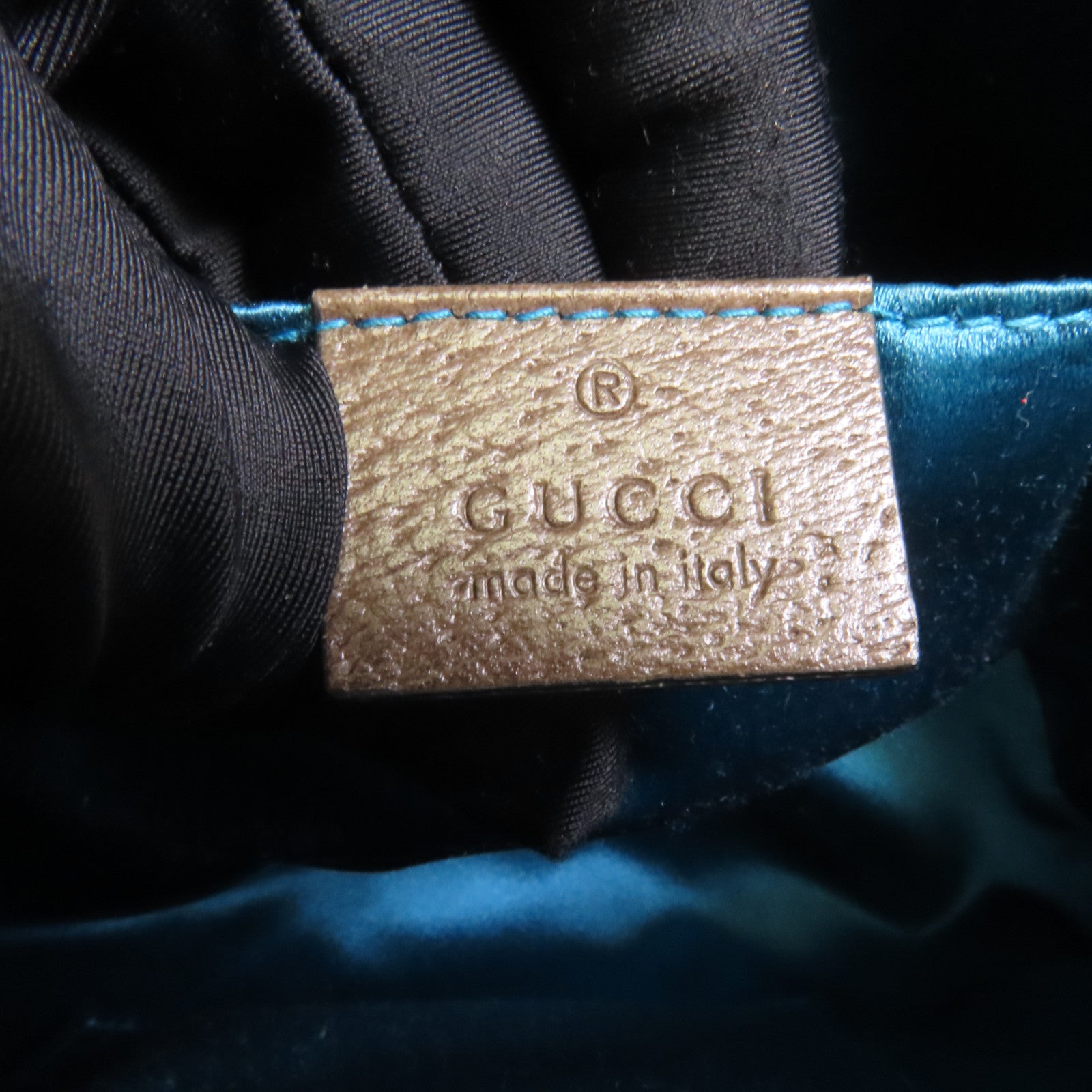GUCCI 塗層帆布Shoulder Bag金扣肩背袋