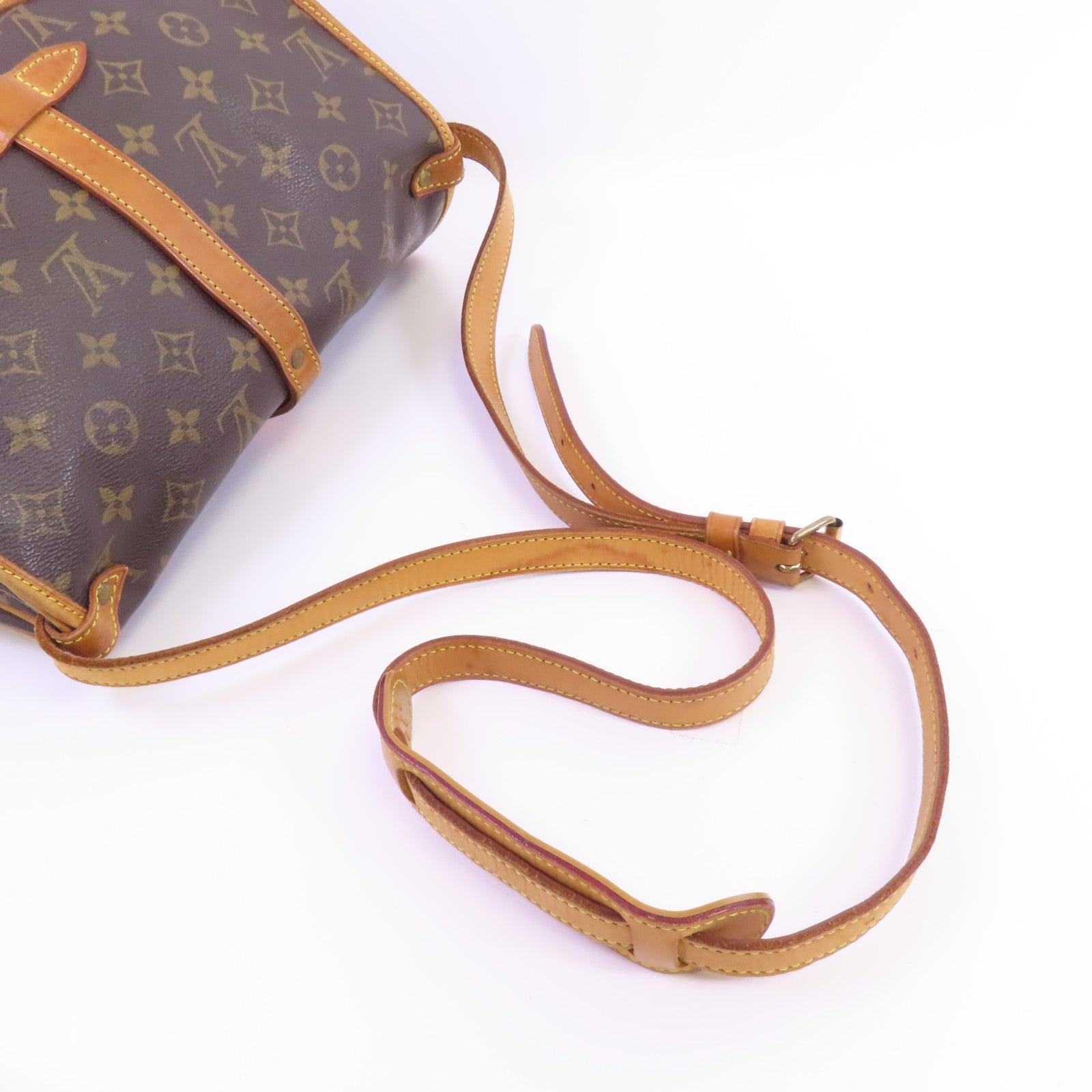 LOUIS VUITTON 【激減優惠】Monogram Saumur 30金扣肩背袋