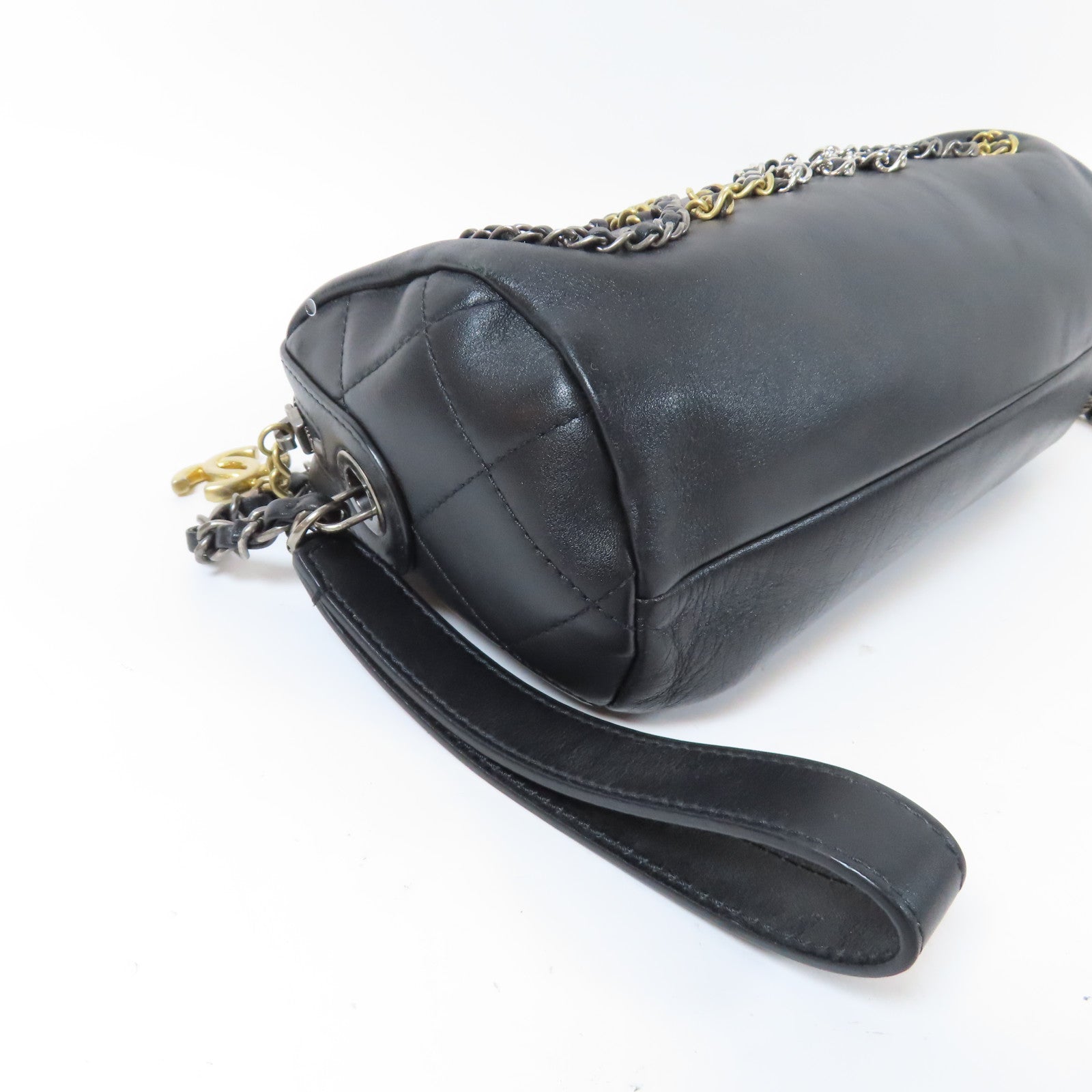 CHANEL 【激減優惠】牛皮皮革Bowling Bag銀扣鏈帶肩背袋黑色
