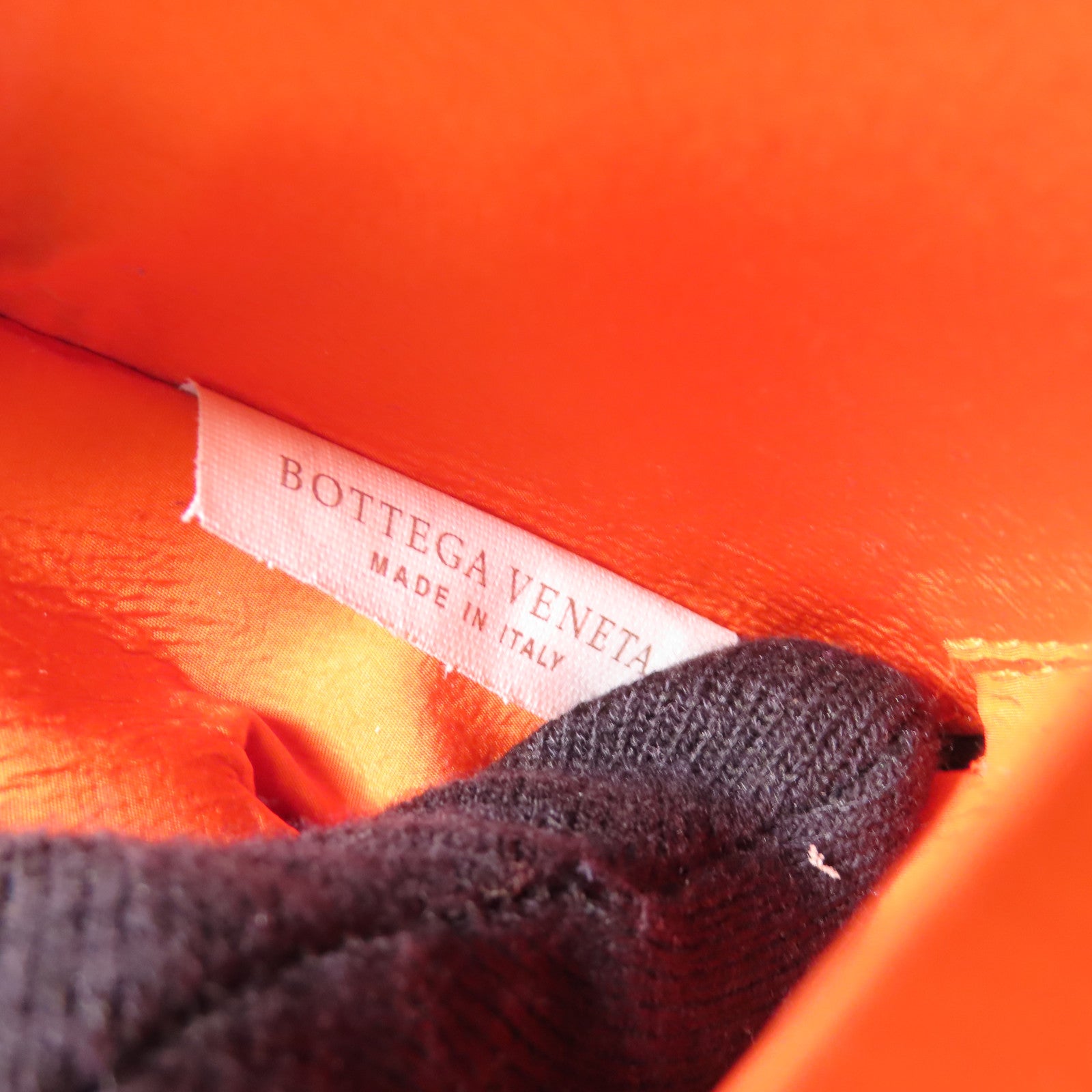 BOTTEGA VENETA 牛皮皮革Pouch手拿包