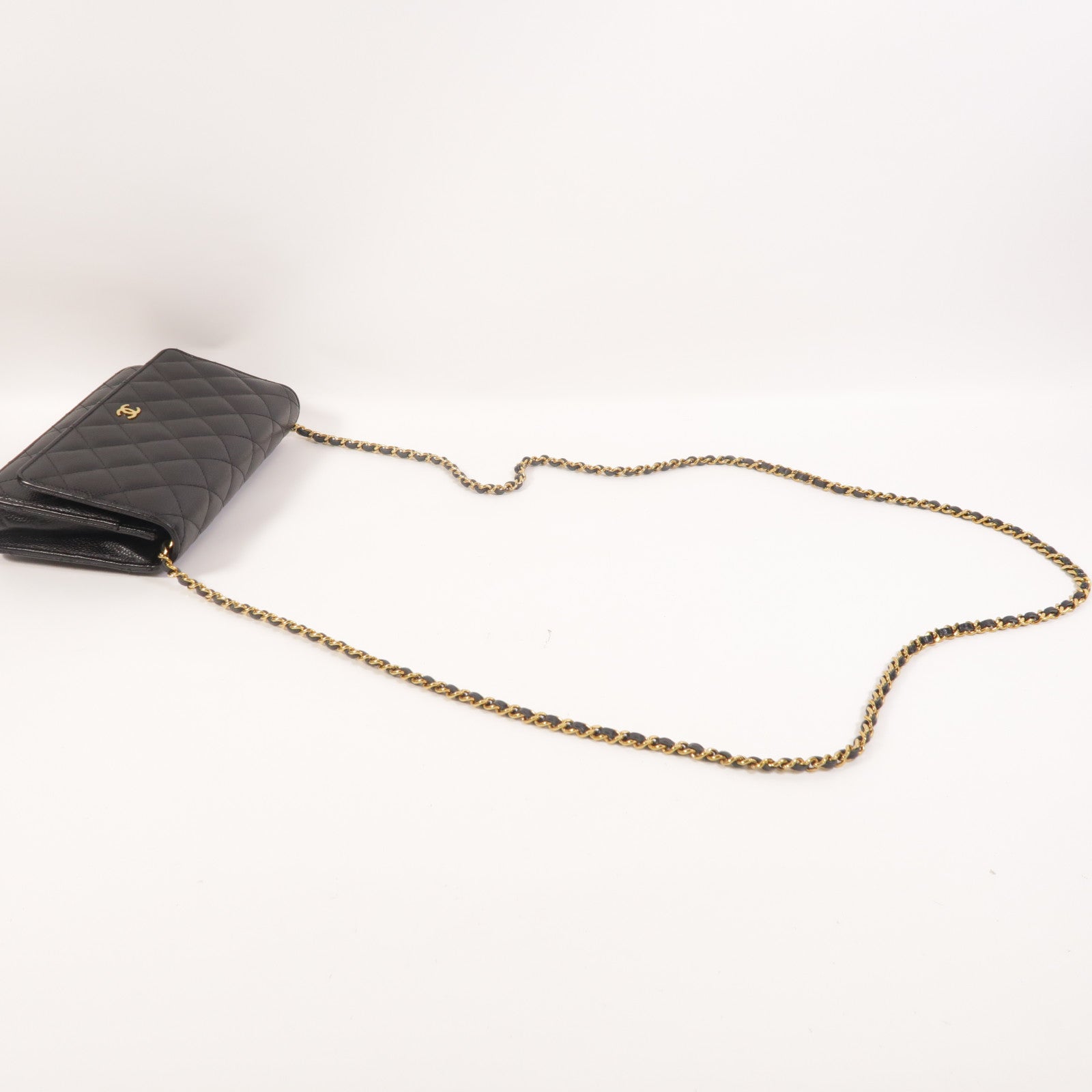 CHANEL 牛皮皮革WOC Wallet On Chain鏈帶肩背袋