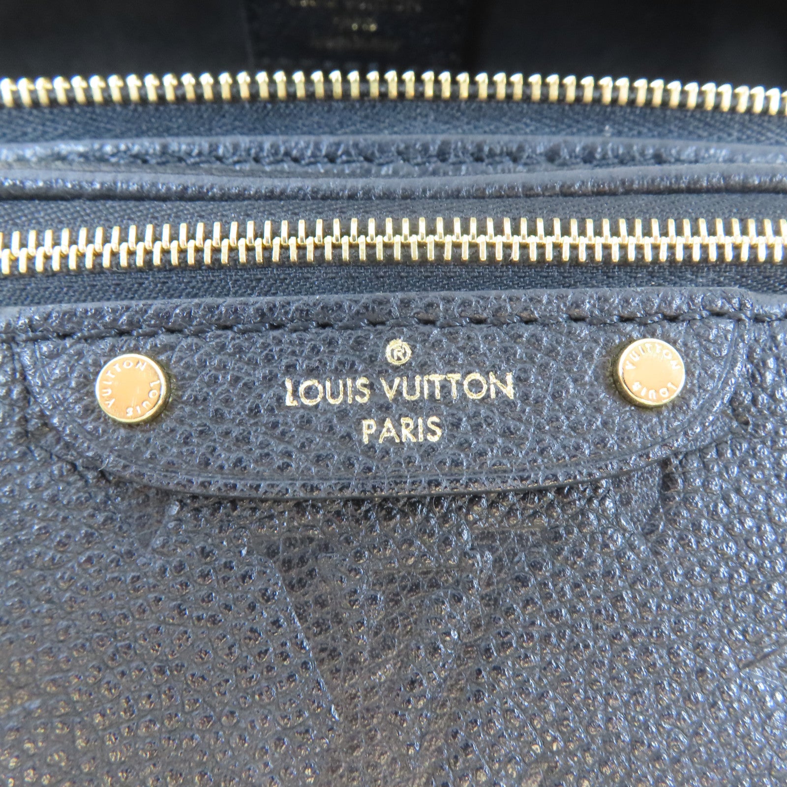 LOUIS VUITTON Monogram Empreinte Mini Bumbag金扣手挽肩背兩用袋黑色