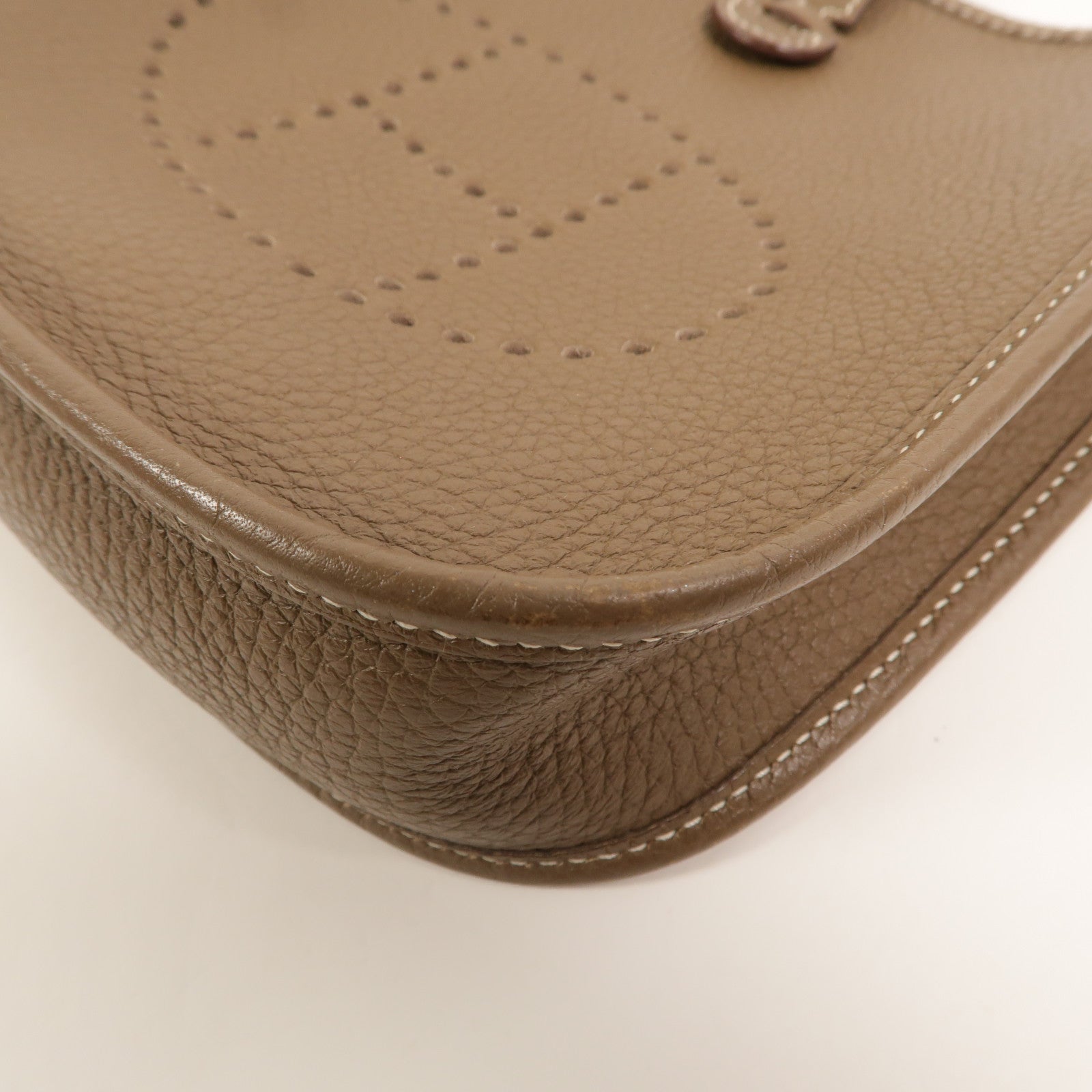 HERMES Clemence皮革Evelyne TPM肩背袋Etoupe