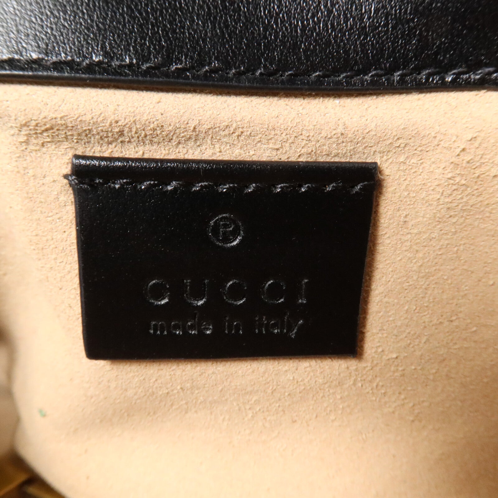 GUCCI 牛皮皮革GG Marmont Super Mini鏈帶肩背袋