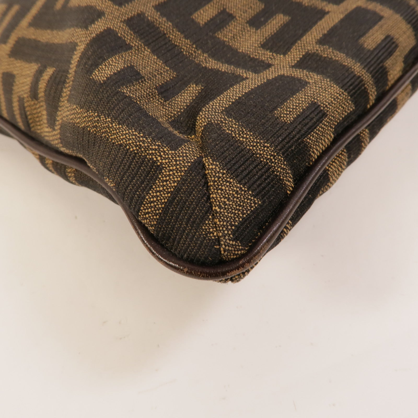 FENDI 帆布Shoulder Bag肩背袋