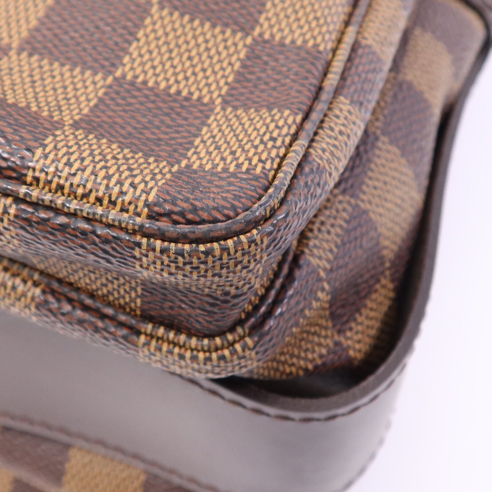 LOUIS VUITTON Damier Naviglio金扣肩背袋