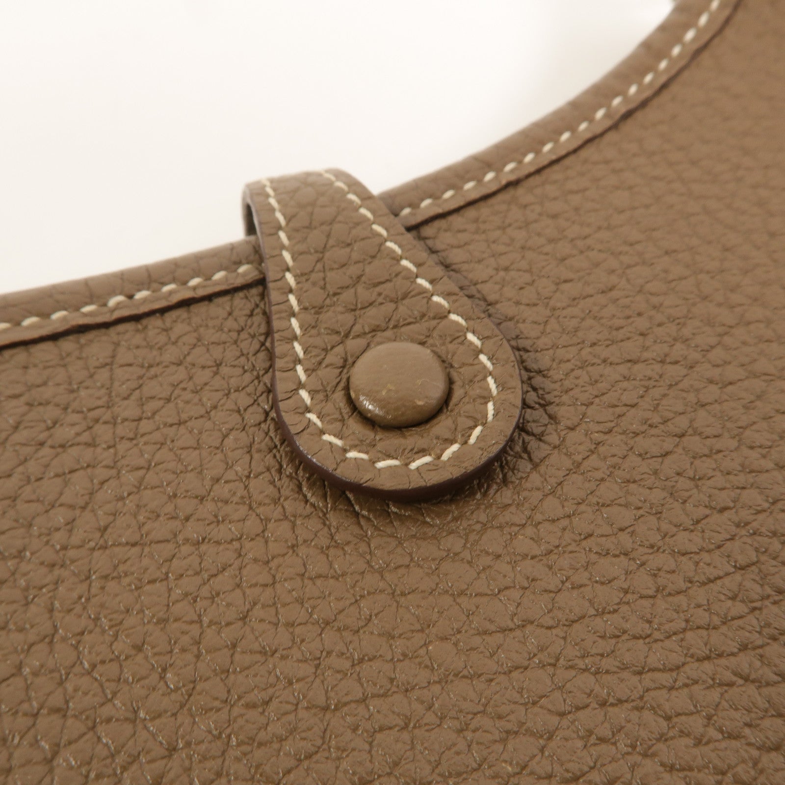 HERMES Clemence皮革Evelyne TPM肩背袋Etoupe