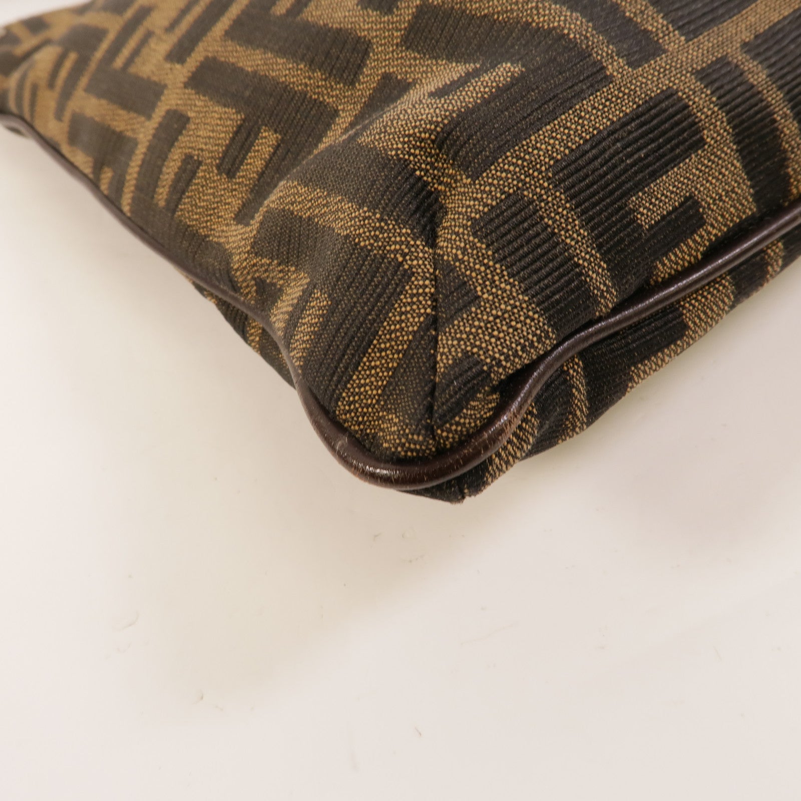 FENDI 帆布Shoulder Bag肩背袋