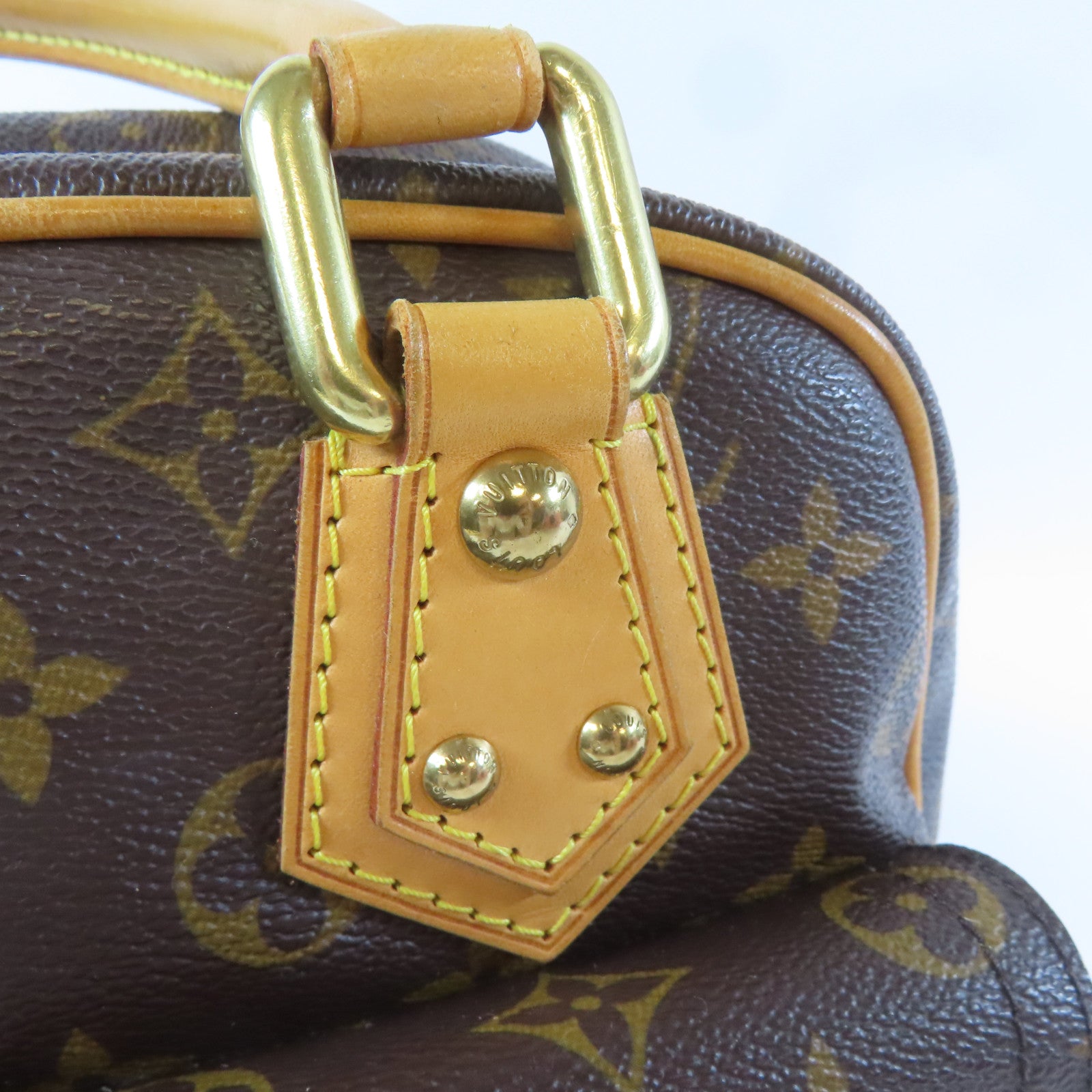 LOUIS VUITTON Monogram Manhattan PM金扣手挽袋啡色