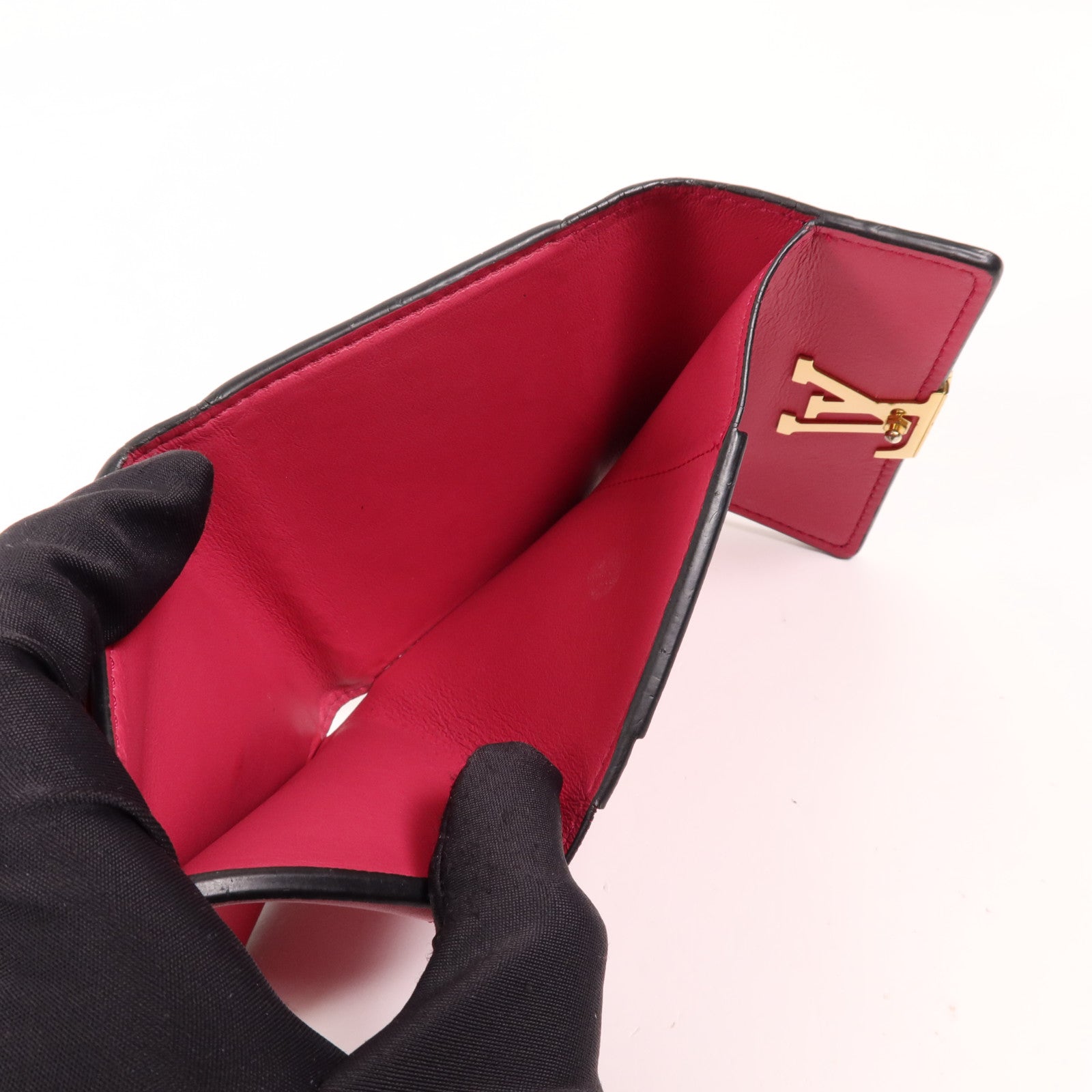 LOUIS VUITTON Taurillon皮革Capucines XS Wallet金扣短錢包