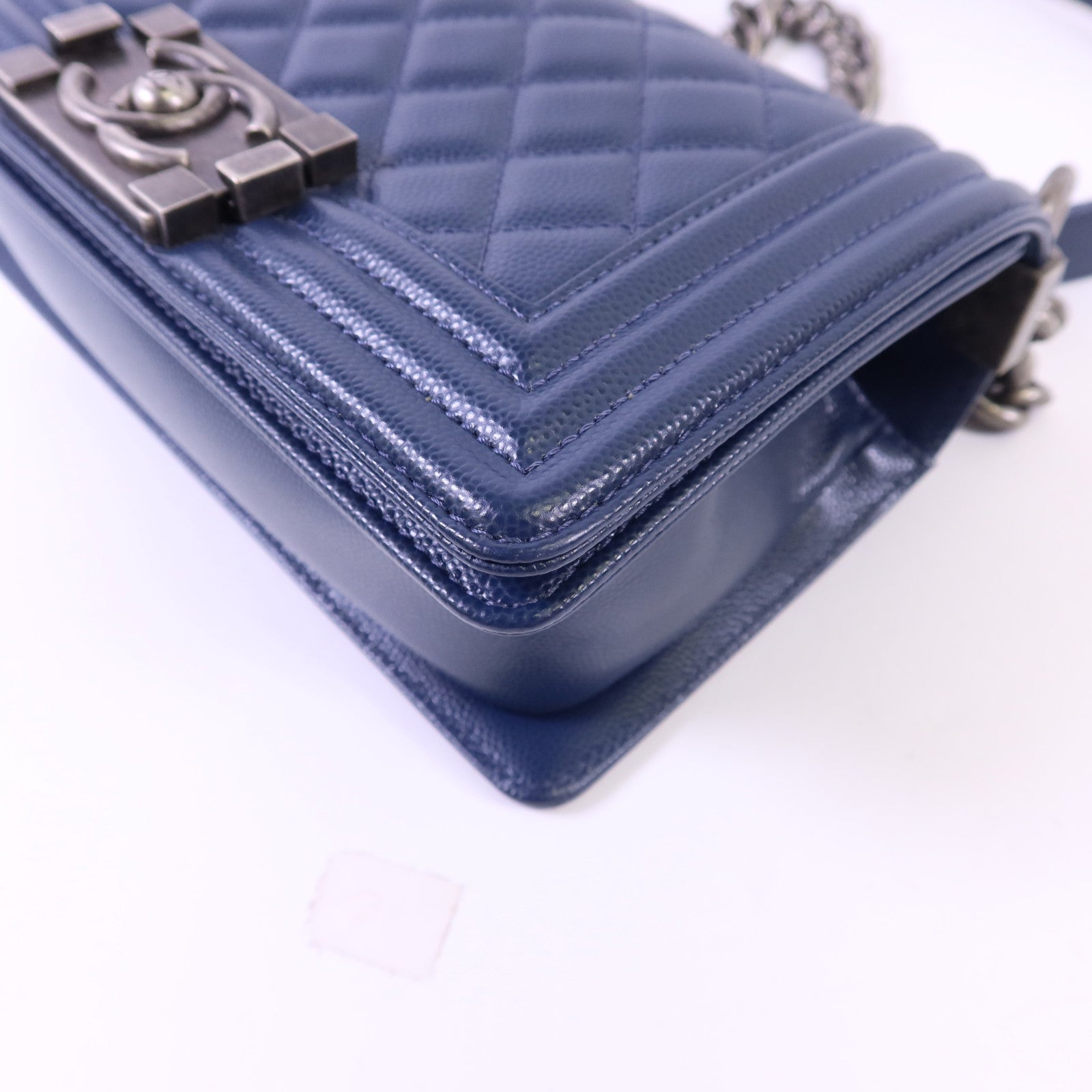 CHANEL 牛皮皮革Chanel Boy Small鏈帶肩背袋