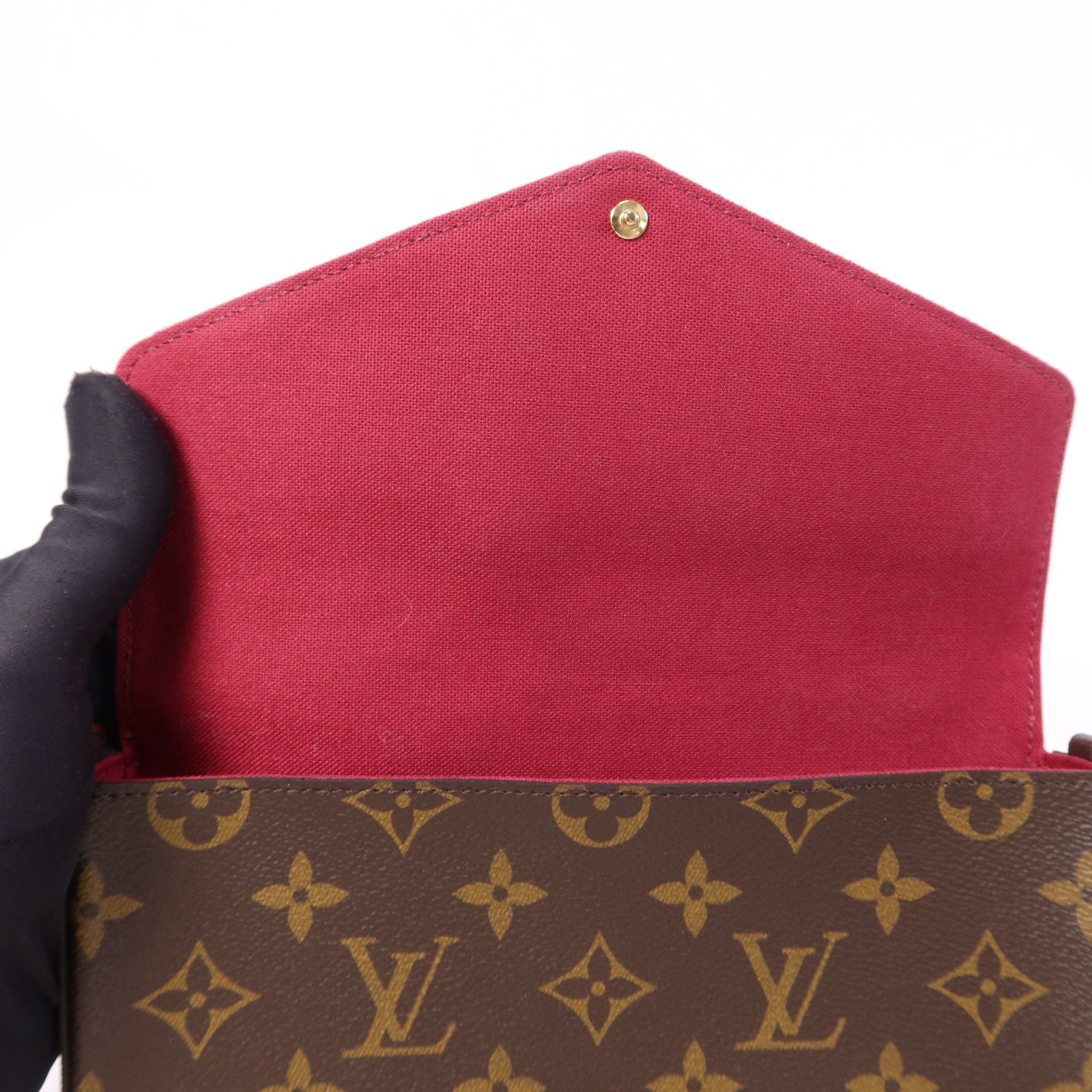 LOUIS VUITTON Monogram Pochette Felicie金扣鏈帶肩背袋