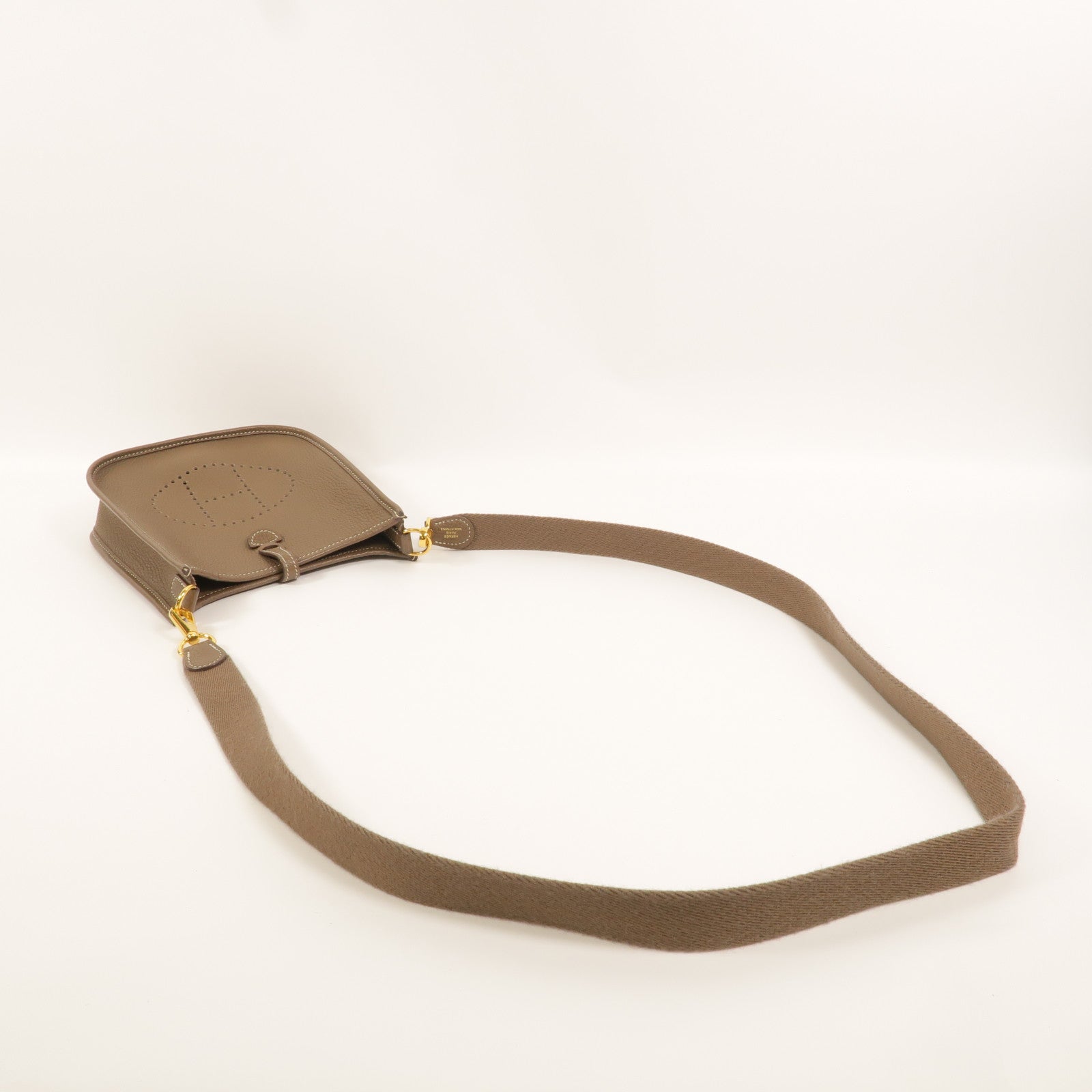 HERMES Clemence皮革Evelyne TPM肩背袋Etoupe